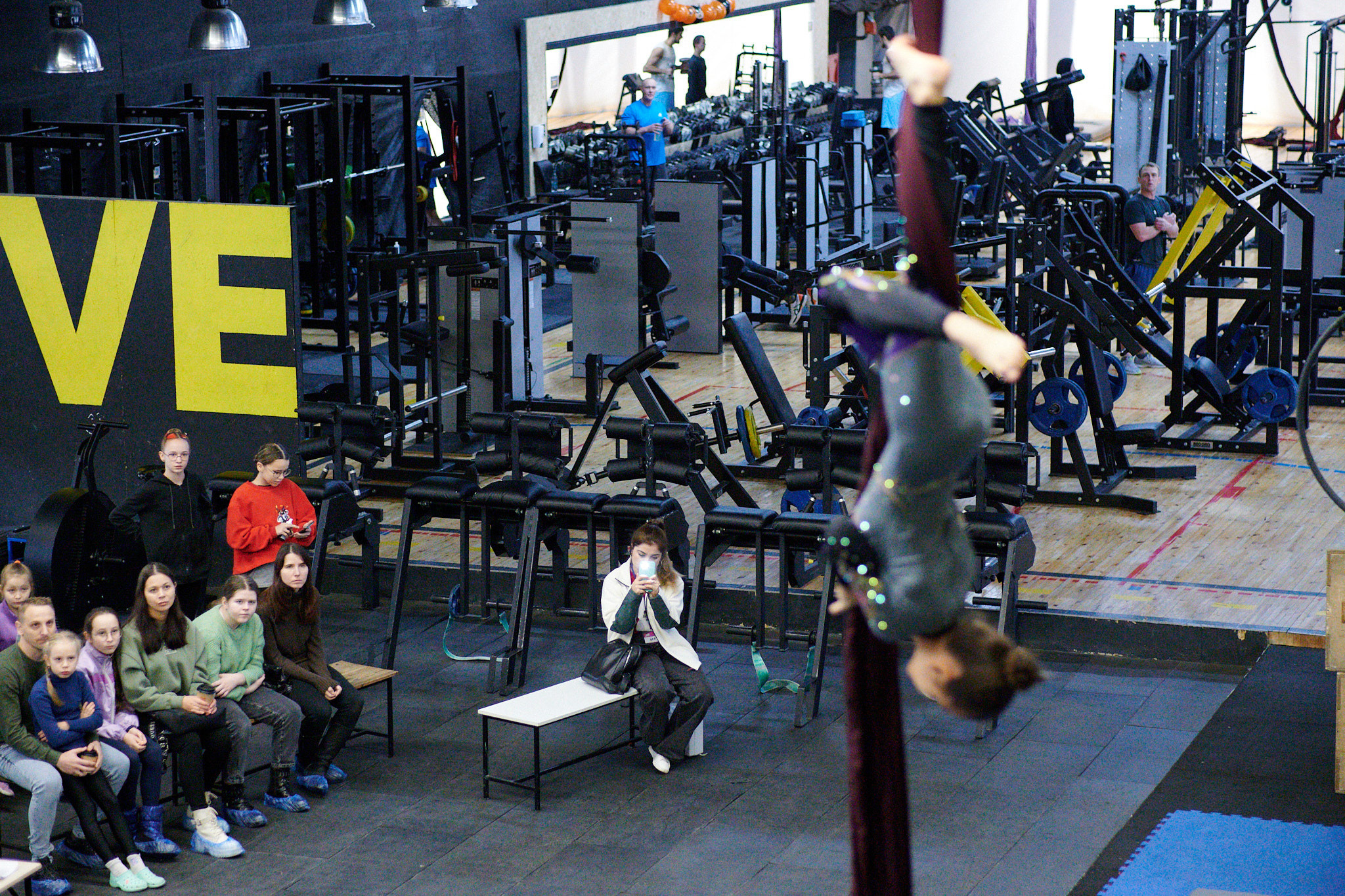 Соревнования по воздушным полотнами и акробатике 29.11.2022