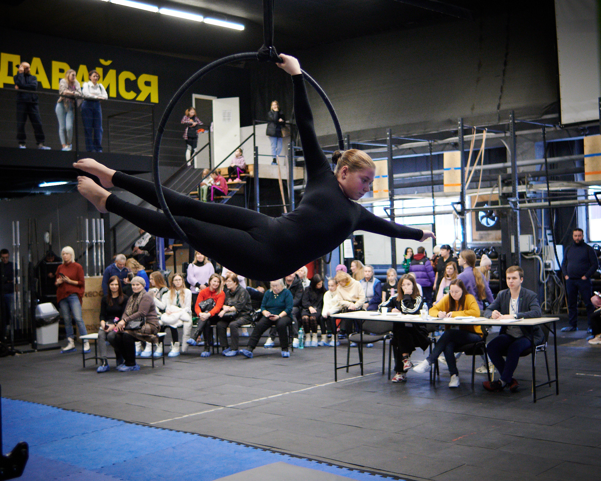 Соревнования по воздушным полотнами и акробатике 29.11.2022
