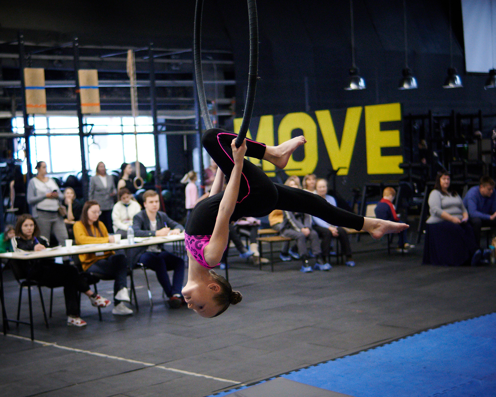 Соревнования по воздушным полотнами и акробатике 29.11.2022