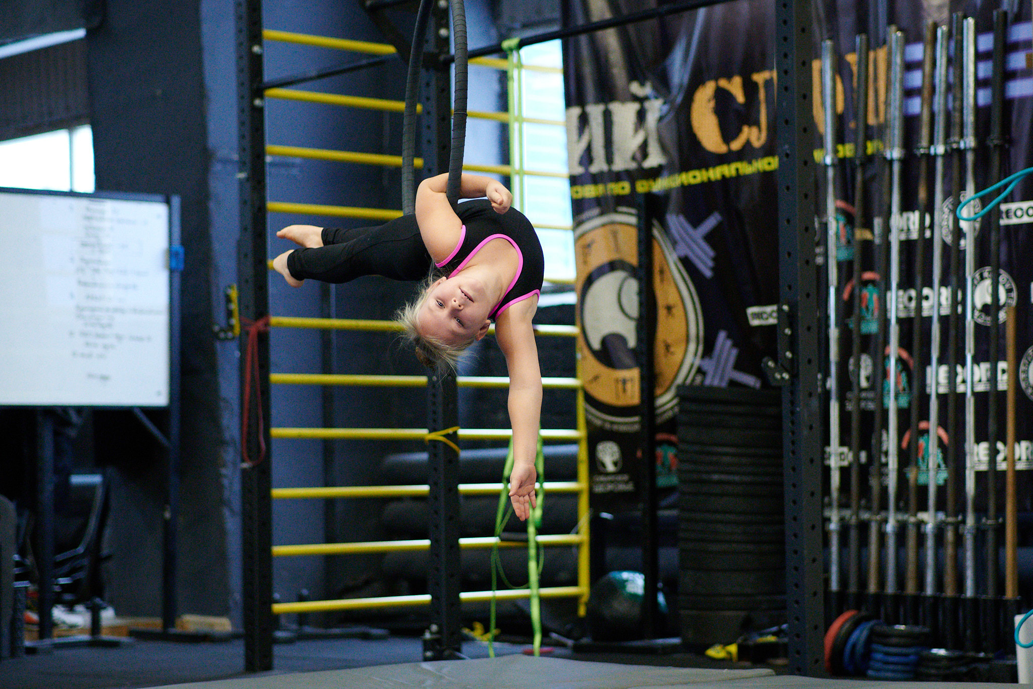 Соревнования по воздушным полотнами и акробатике 29.11.2022