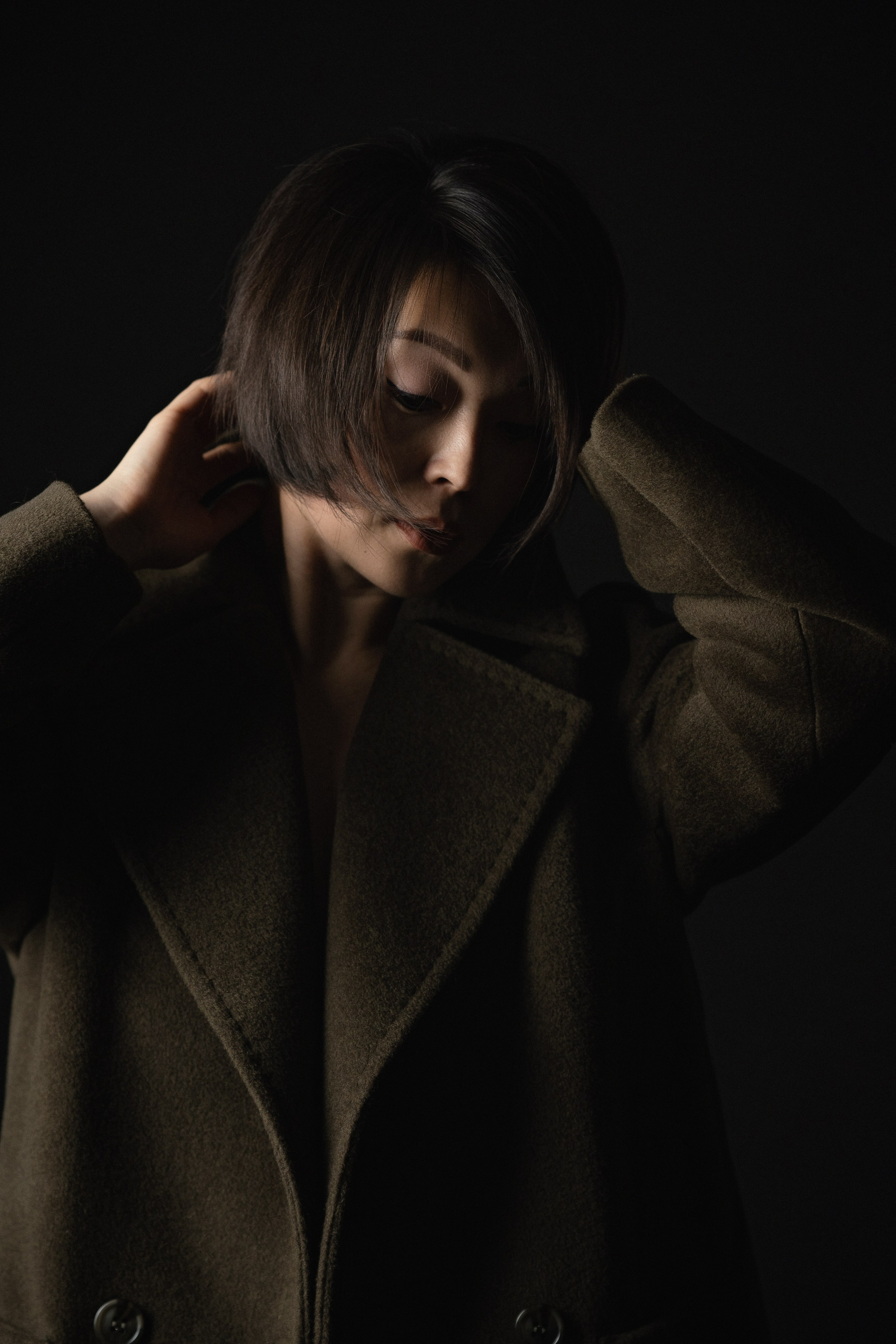 Женская фотосессия с эмоциональными кадрами