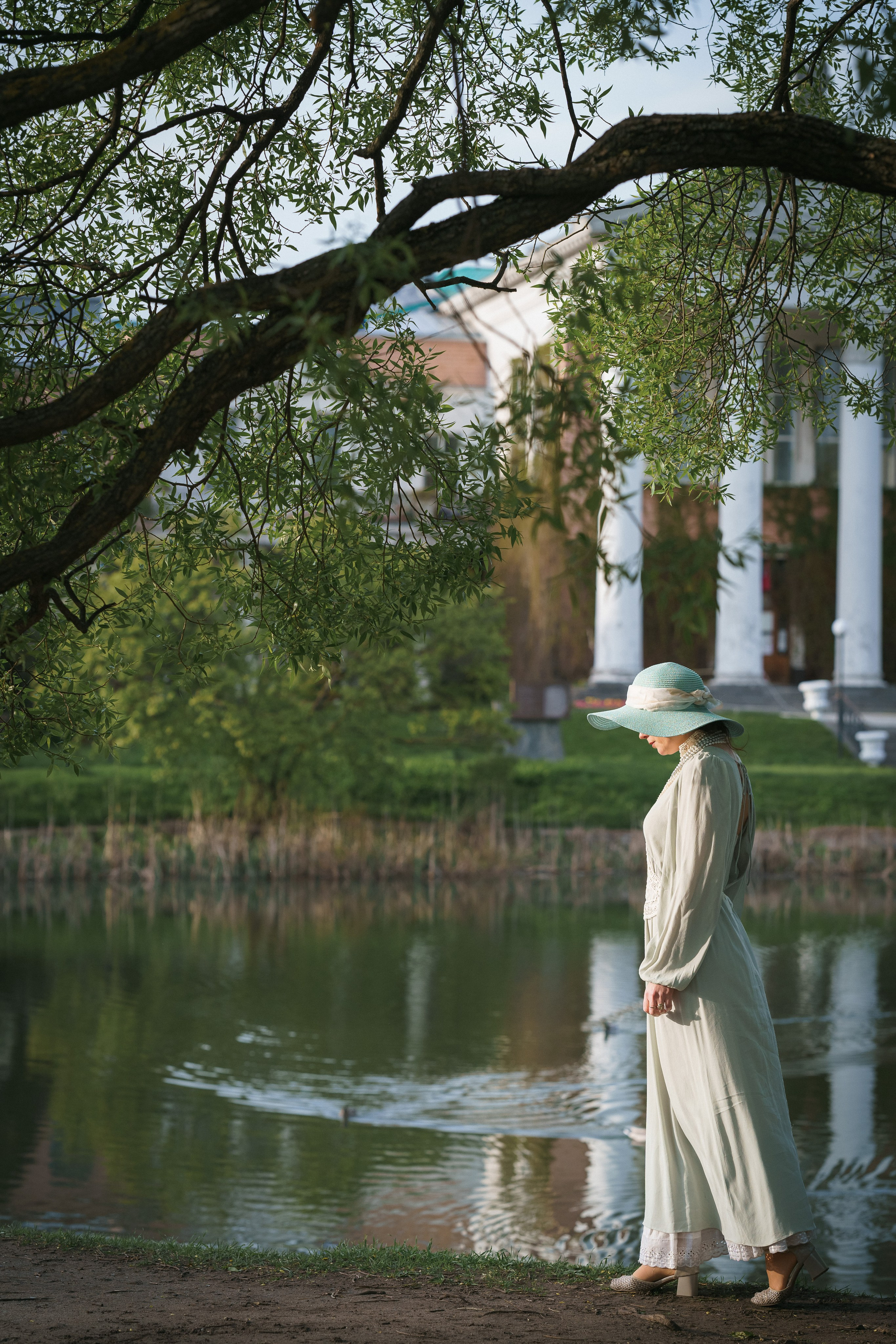 Женский портрет на природе