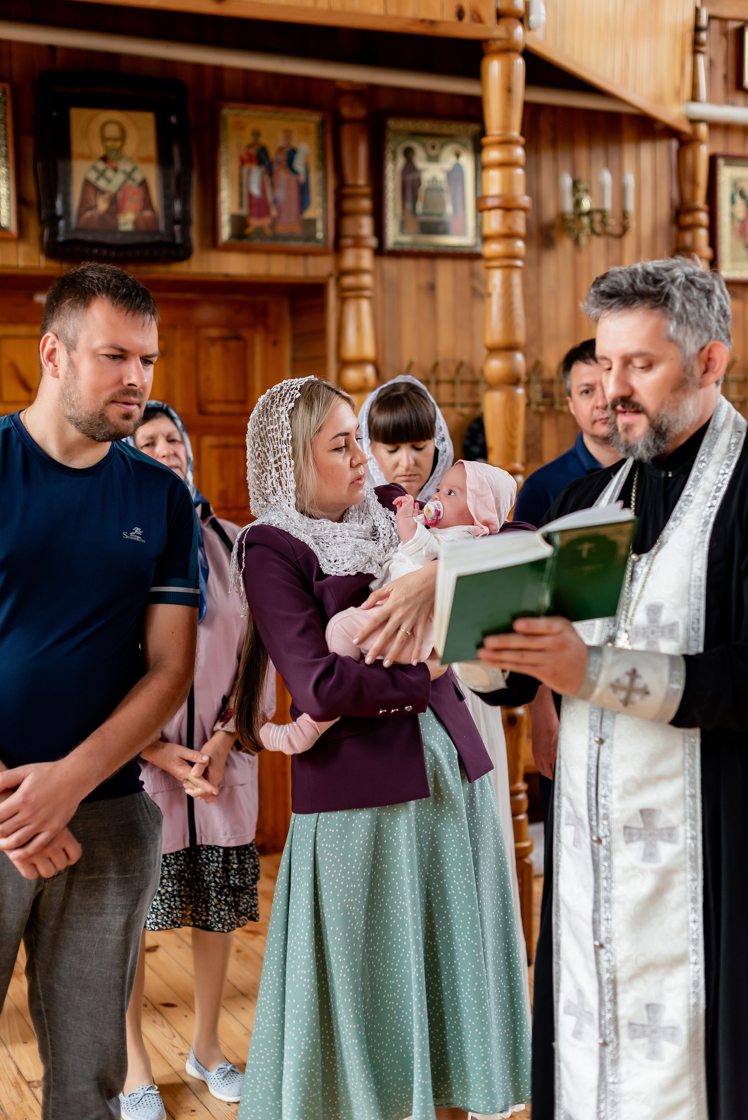 Крещение Ксении. Фотограф Татьяна Иванчикова