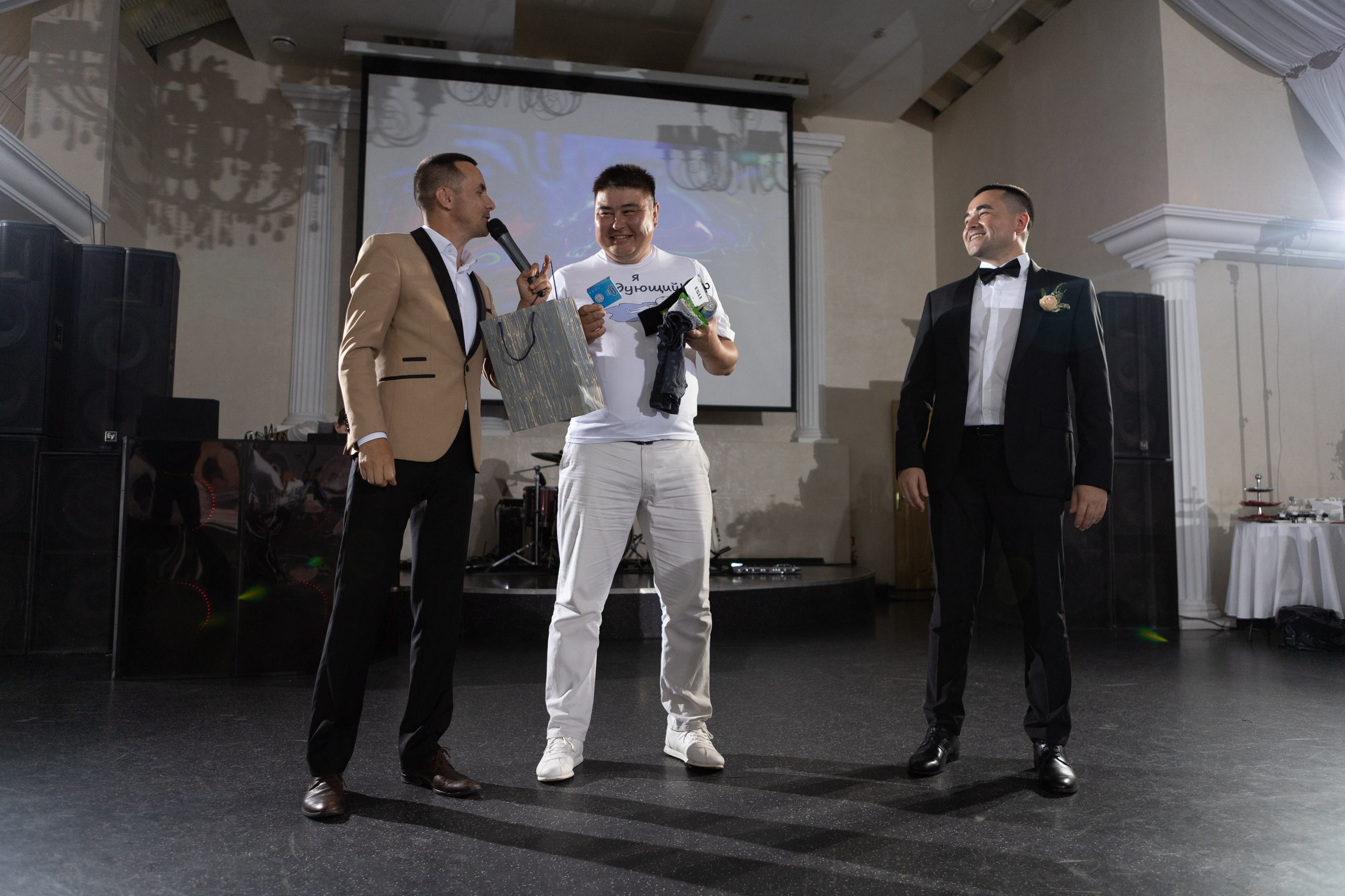 Свадебный фотограф Уфа — Руслан ГабдлисламовЖивые эмоции, красивые кадры, воспоминания на всю жизнь.Работаю по всей Республике Башкортоста. Свадебный фотограф Уфа Руслан Габдлисламов