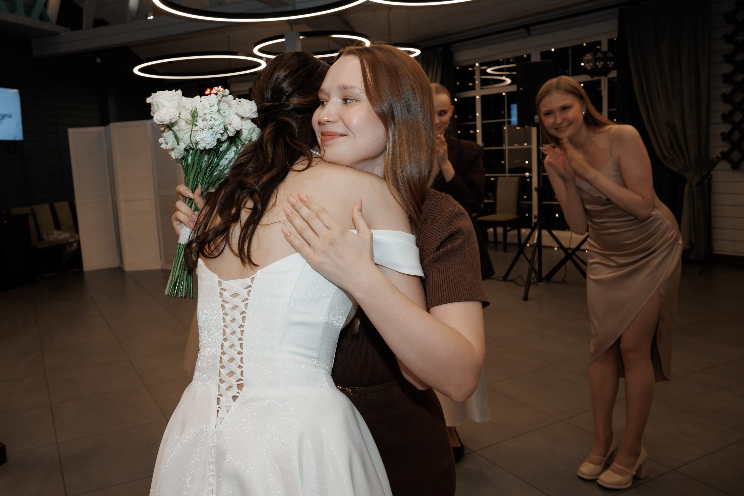 Регистрация в отеле Fish Point, ЗАГС Бутово, прогулка в Остафьево. Свадебный и репортажный фотограф (Москва, Королев и другие)