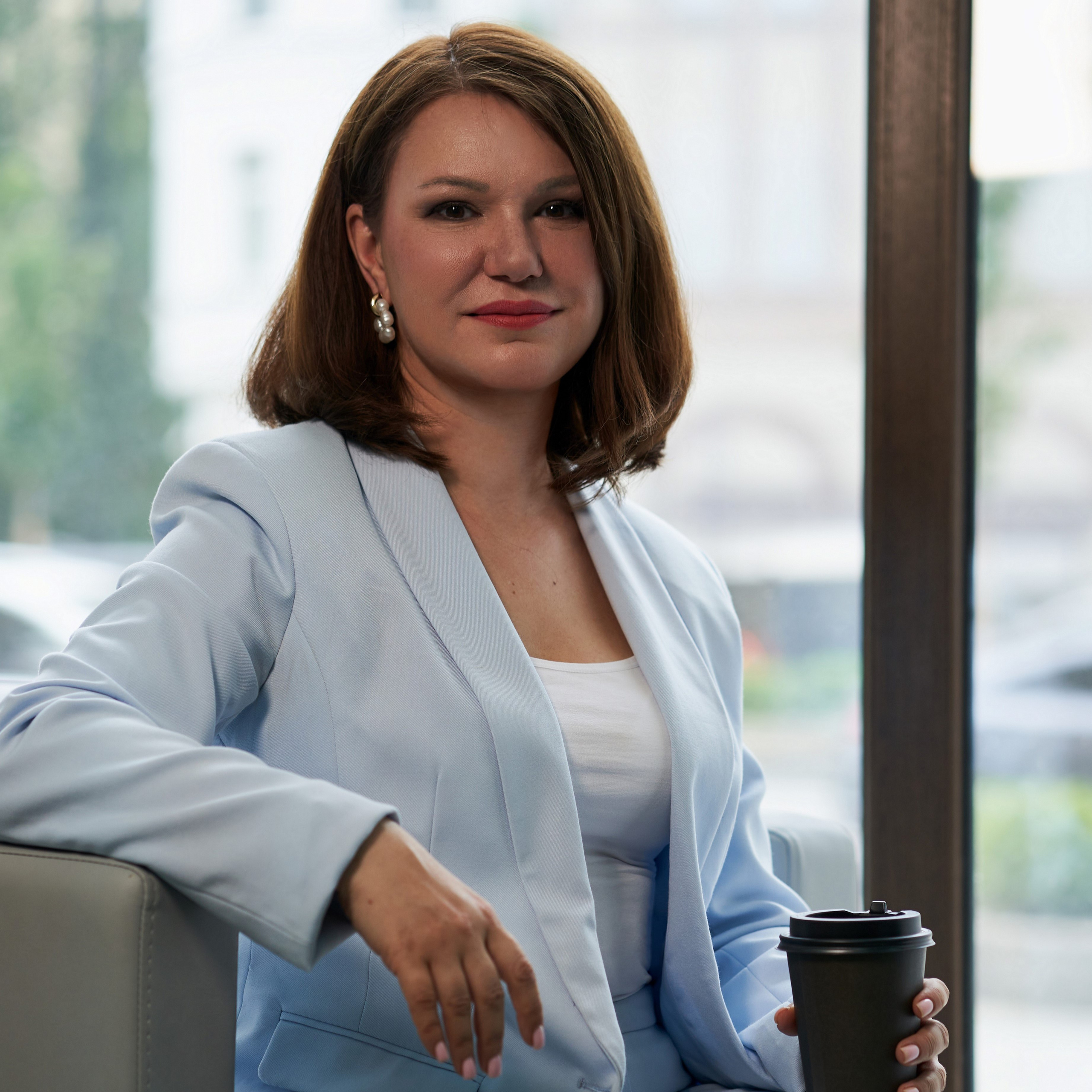 Анна: имиджевые портреты в библиотеке