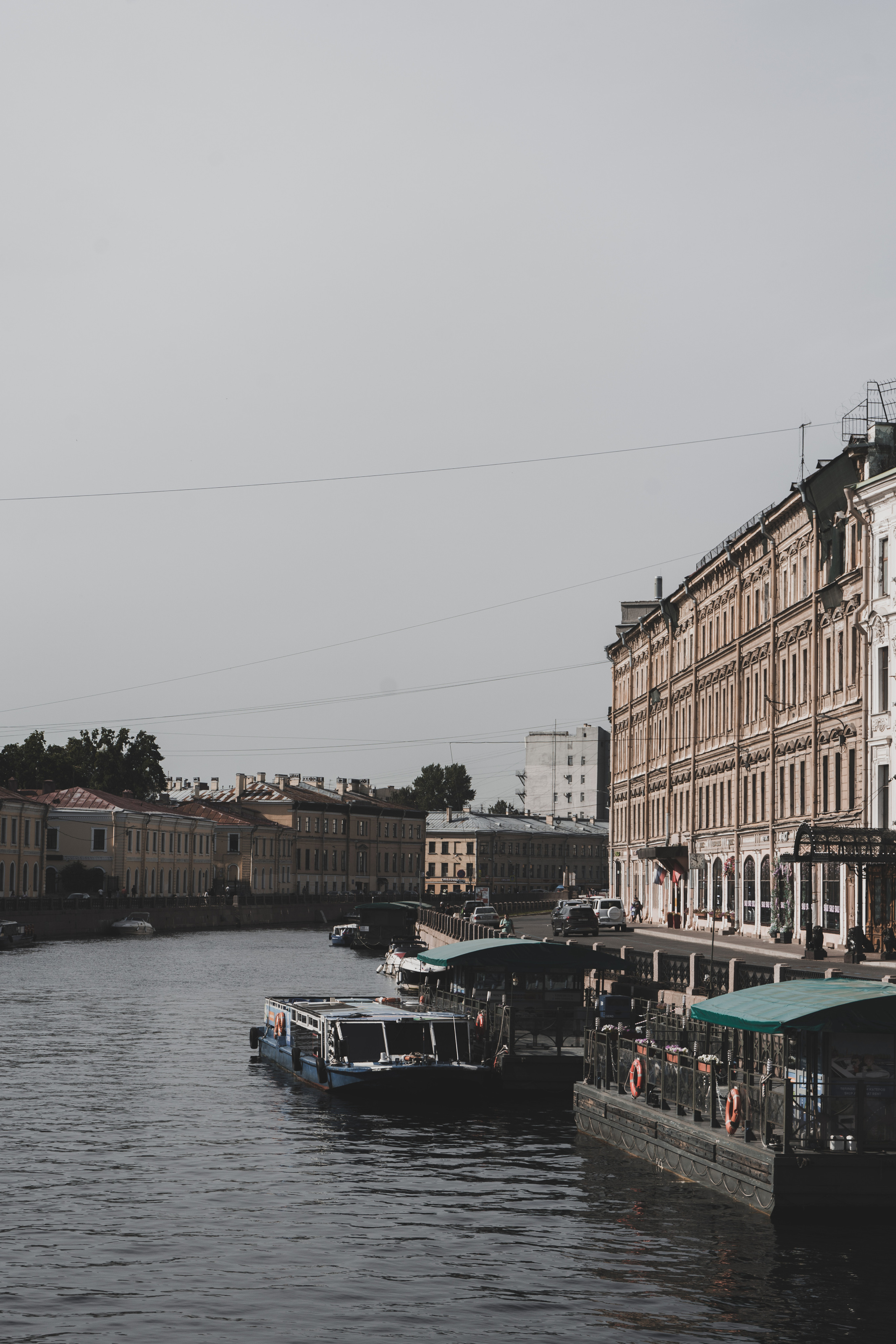 Стрит — фотография в Санкт-Петербурге. Портретный фотограф в Санкт-Петербурге Дори Милиева