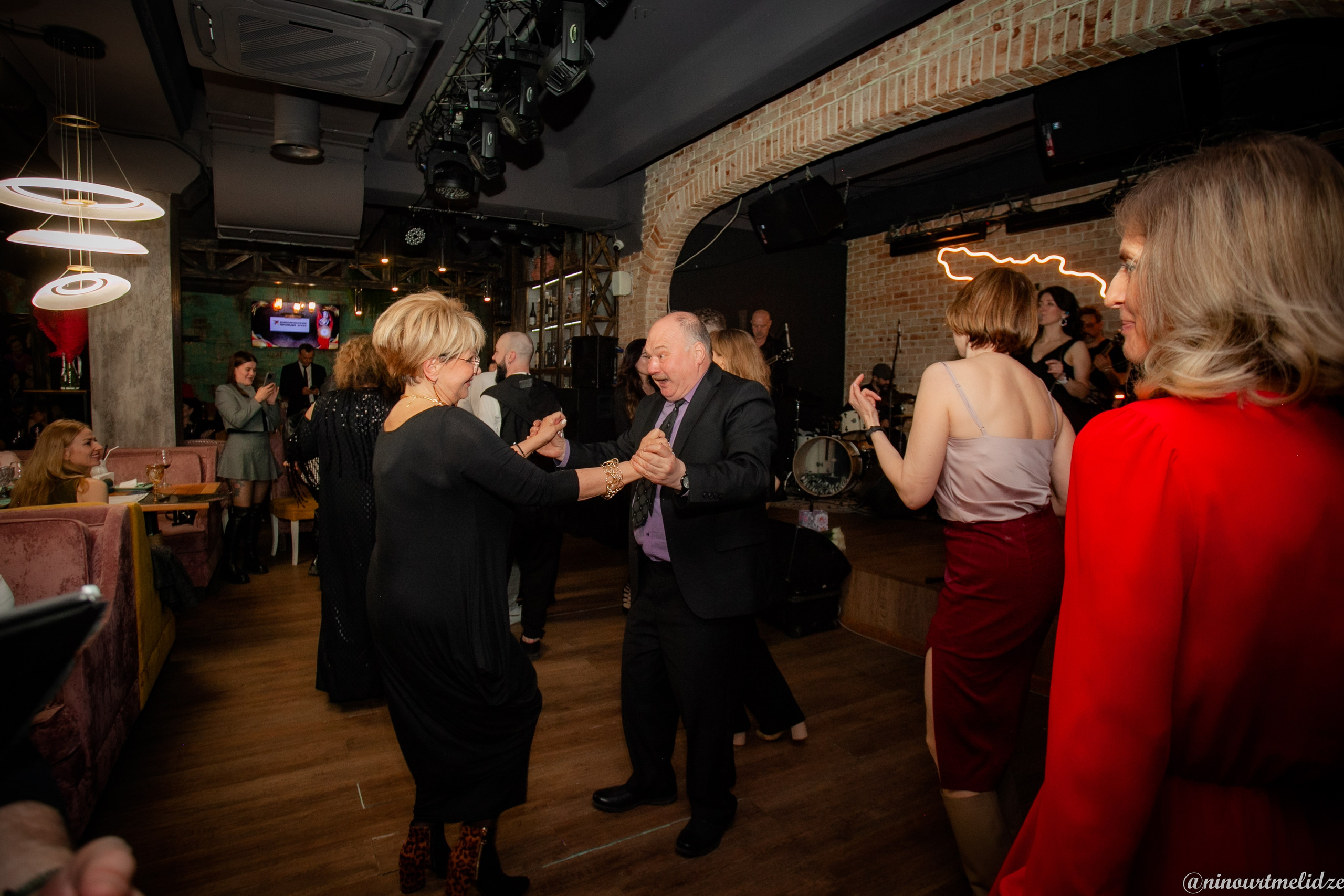 Бал «Мьюзик’Тон»королевы блюза Виктории Пьер-Мари!. Art photographer Nino