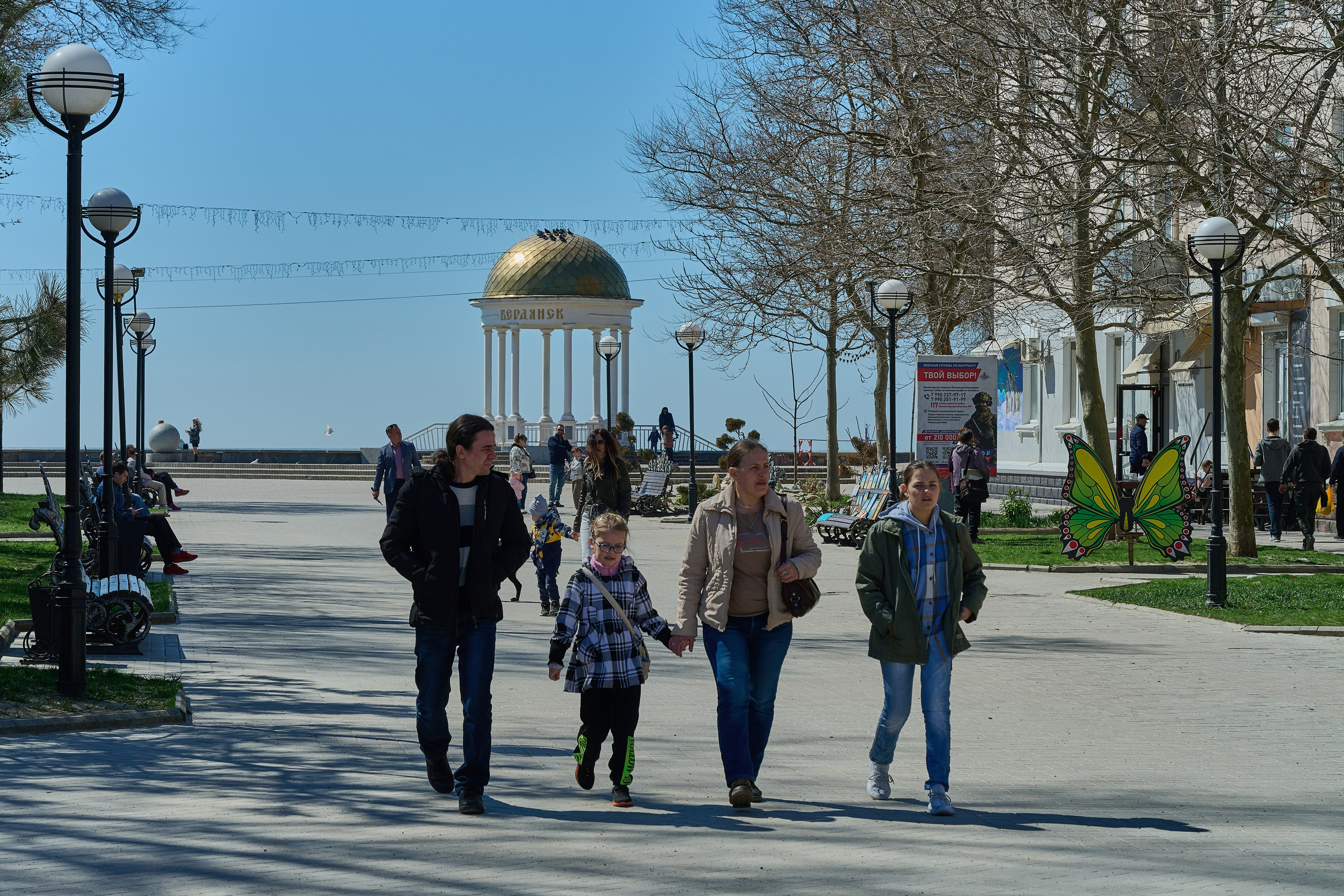 Бердянск. Апрель 2024. Фотограф Роман Адлер