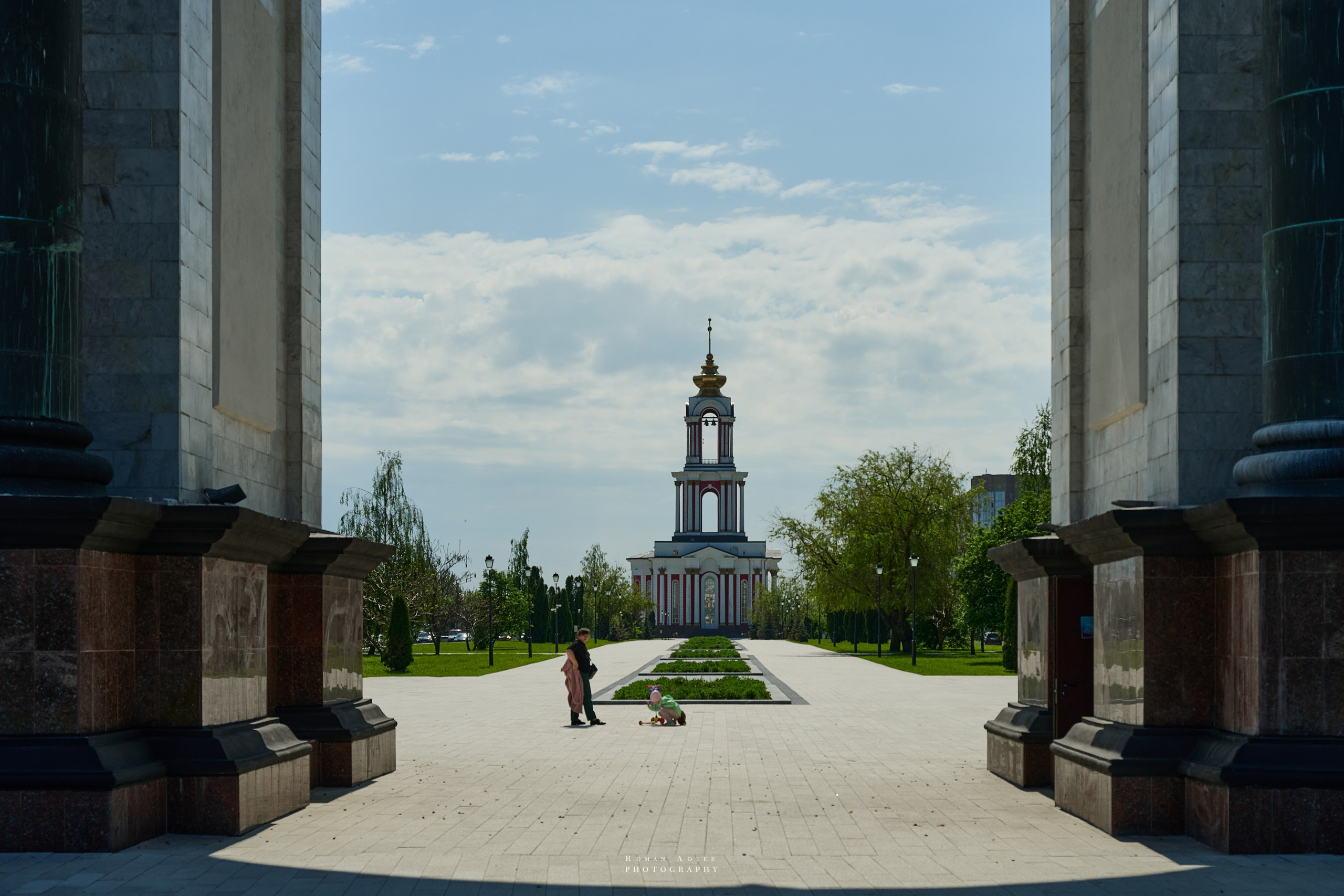 Обзорный фоторепортаж из Курска. Апрель–Май 2024. Фотограф Роман Адлер