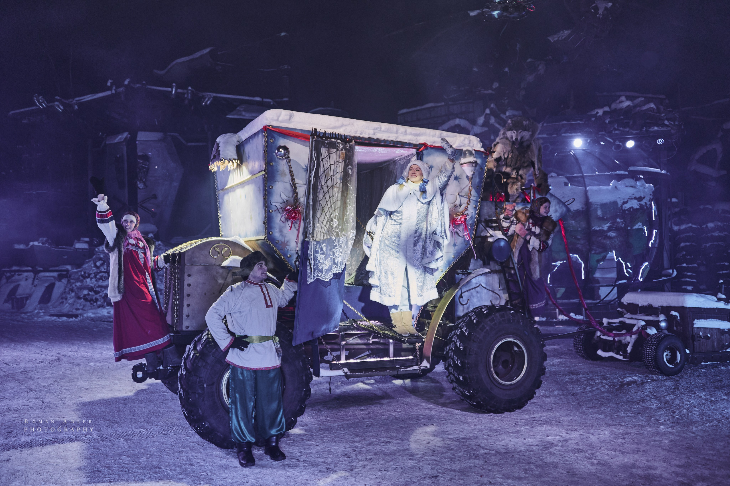 Новогодняя сказка от Ночных волков. Фотограф Роман Адлер