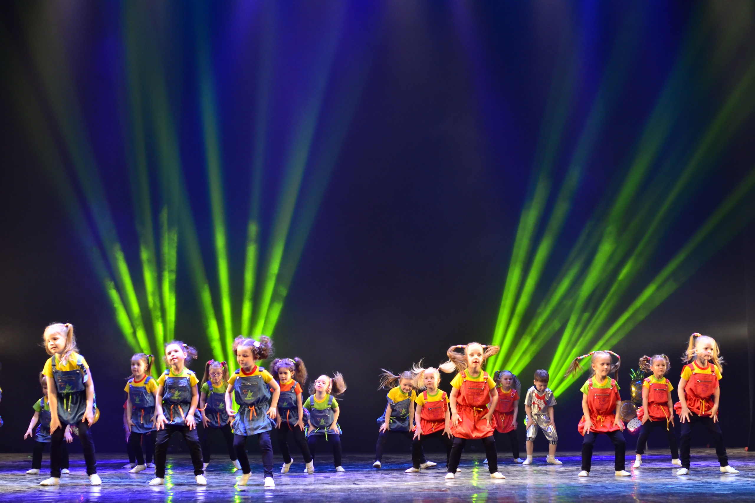 Танцы. Фото детских спортивных мероприятий и всякое интересное через объектив