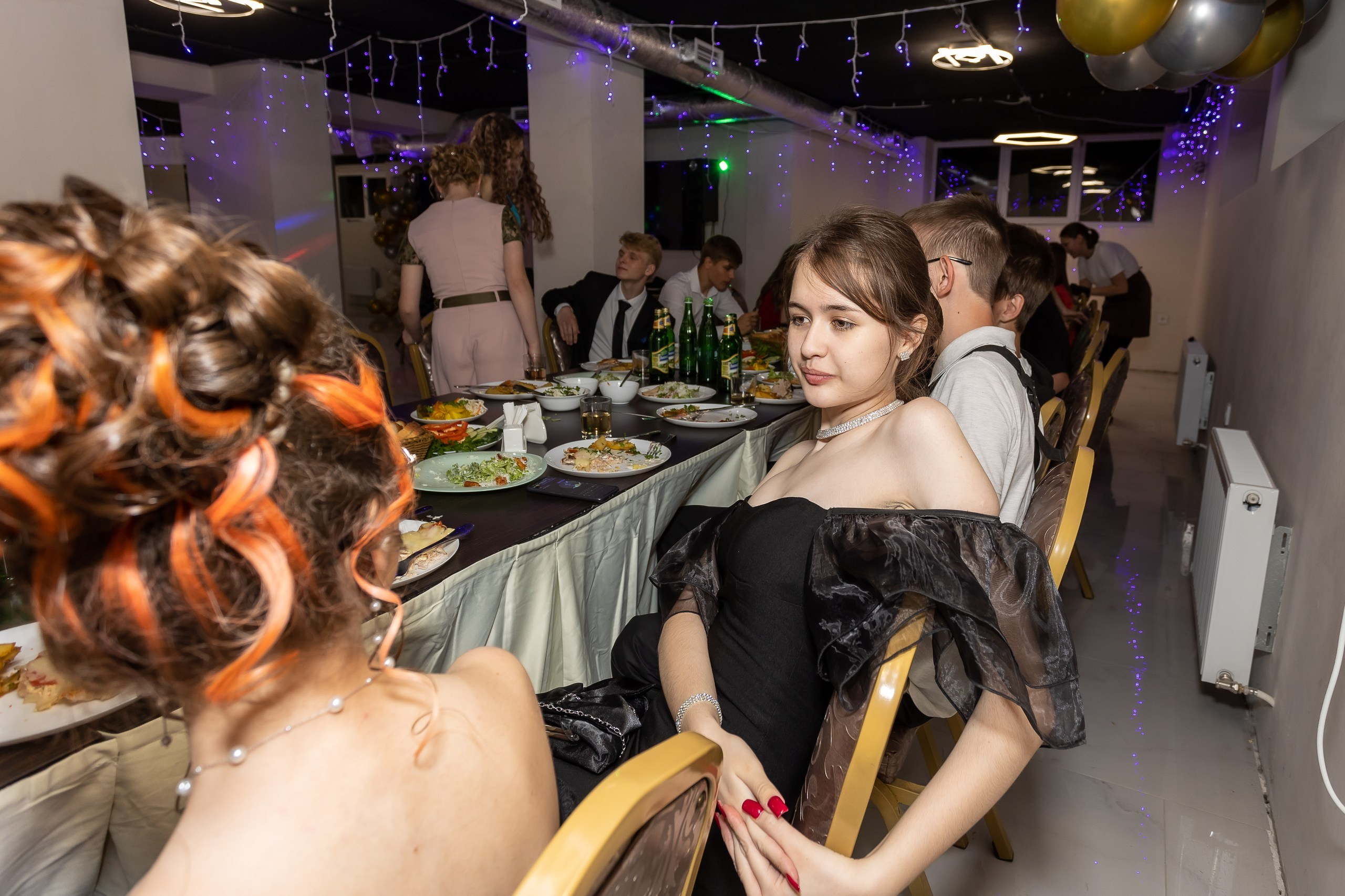 Вручение аттестата и выпускной вечер. Выпускные альбомы Майкоп, Краснодар Елена Золотарева