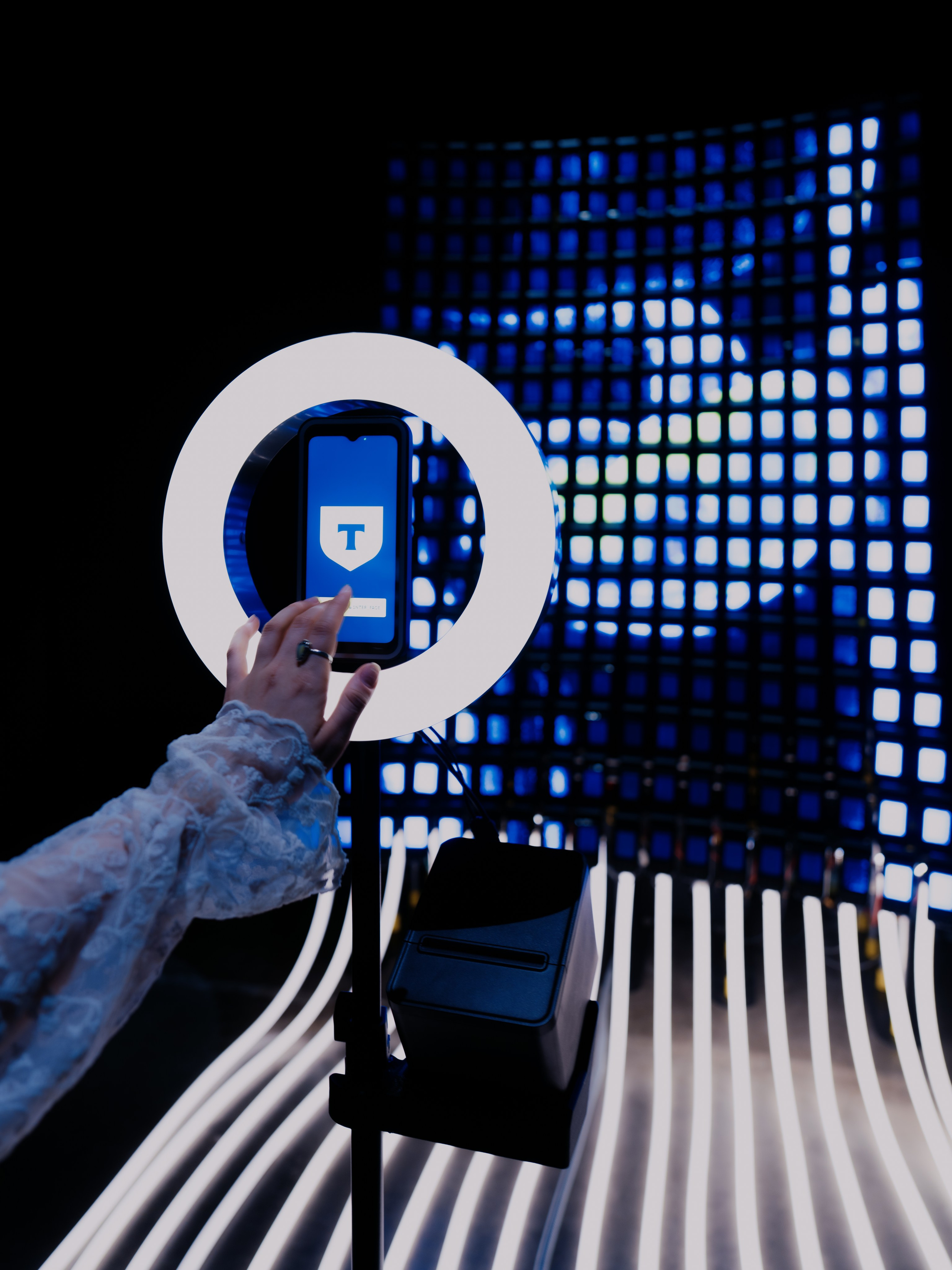 INTERVALS.EXHIBITION. @tomrus: Рустам Шагиморданов — фотограф