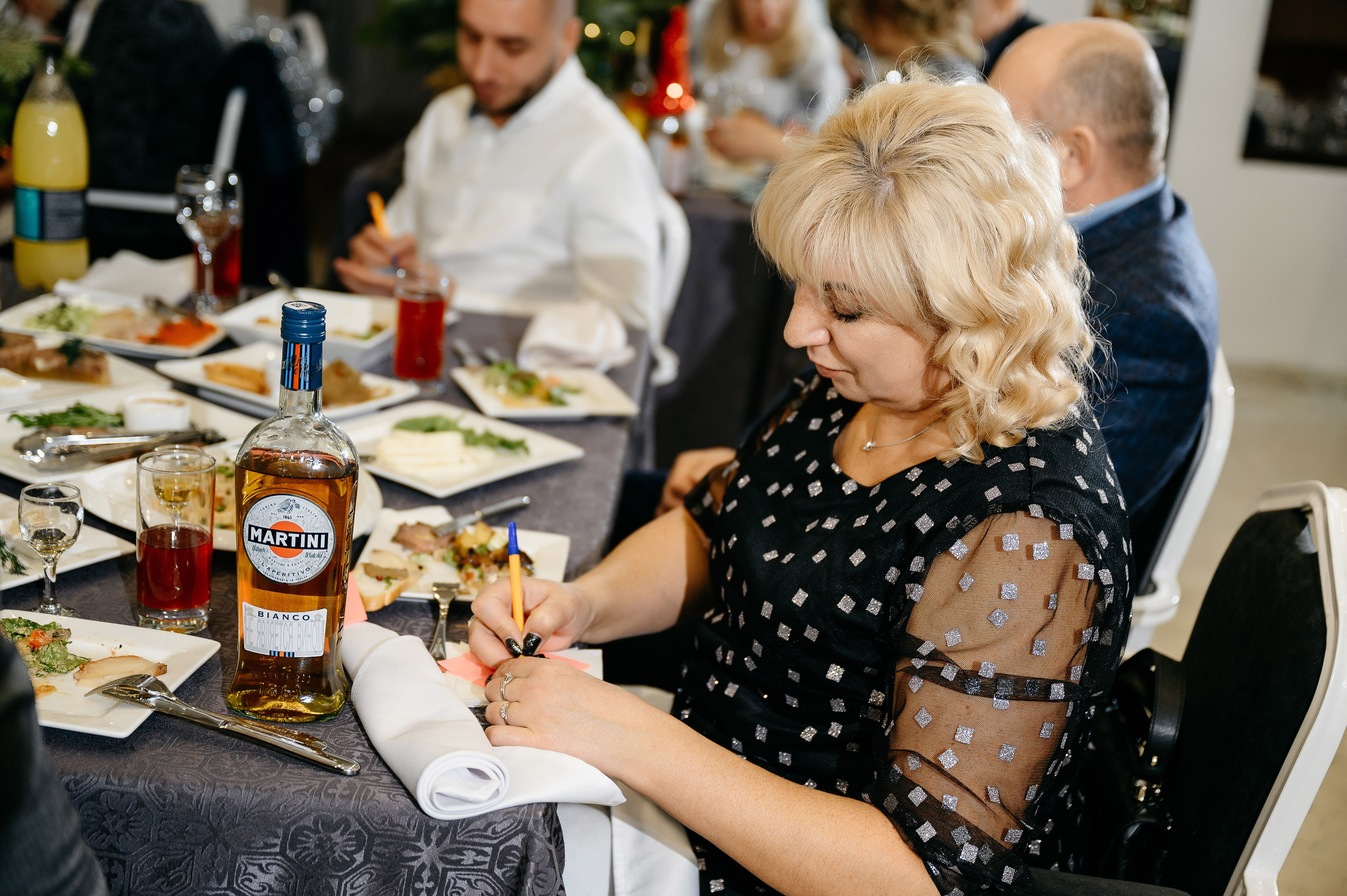 Новогодняя ночь в ресторане ALSEY. Свадебный фотограф в Красноярске