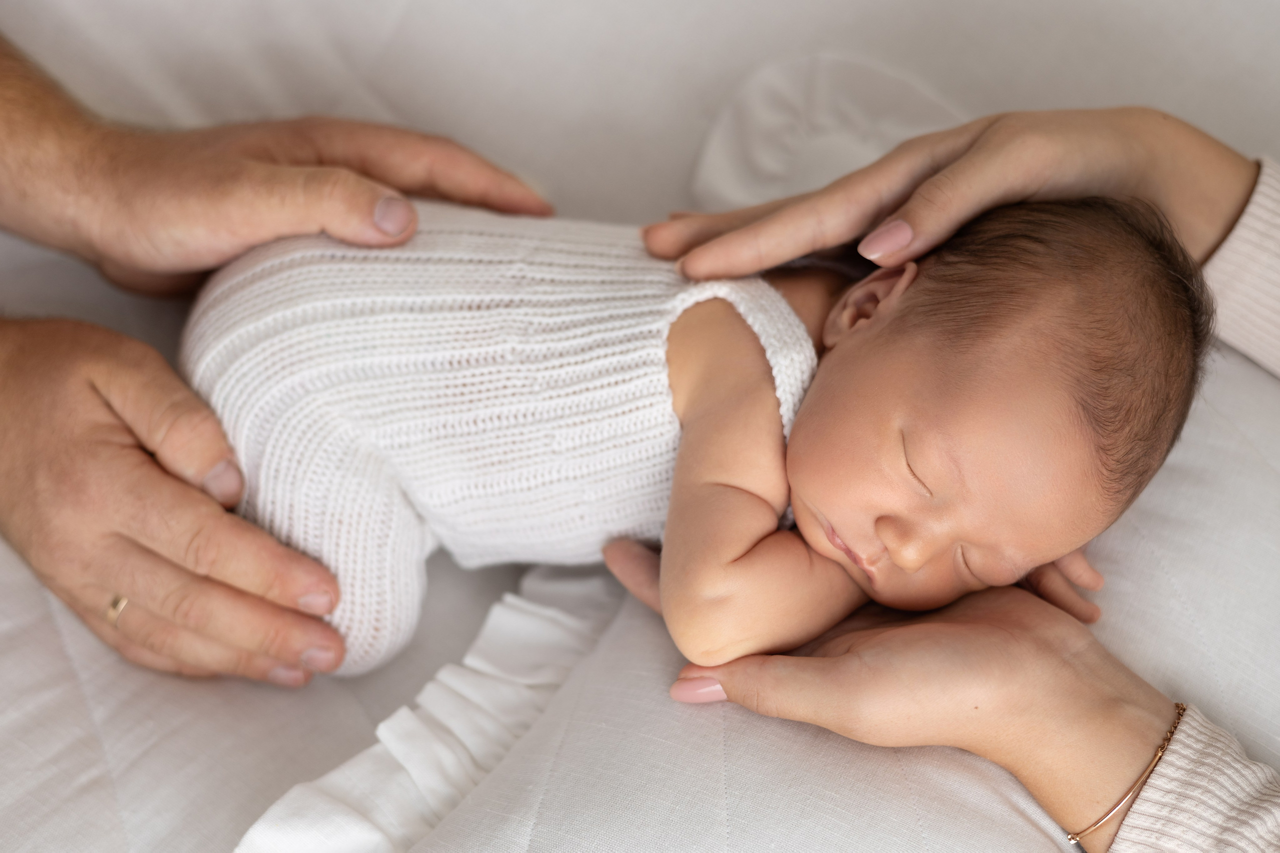 PH @newborn_elvina. Retoucher Aleksmokh