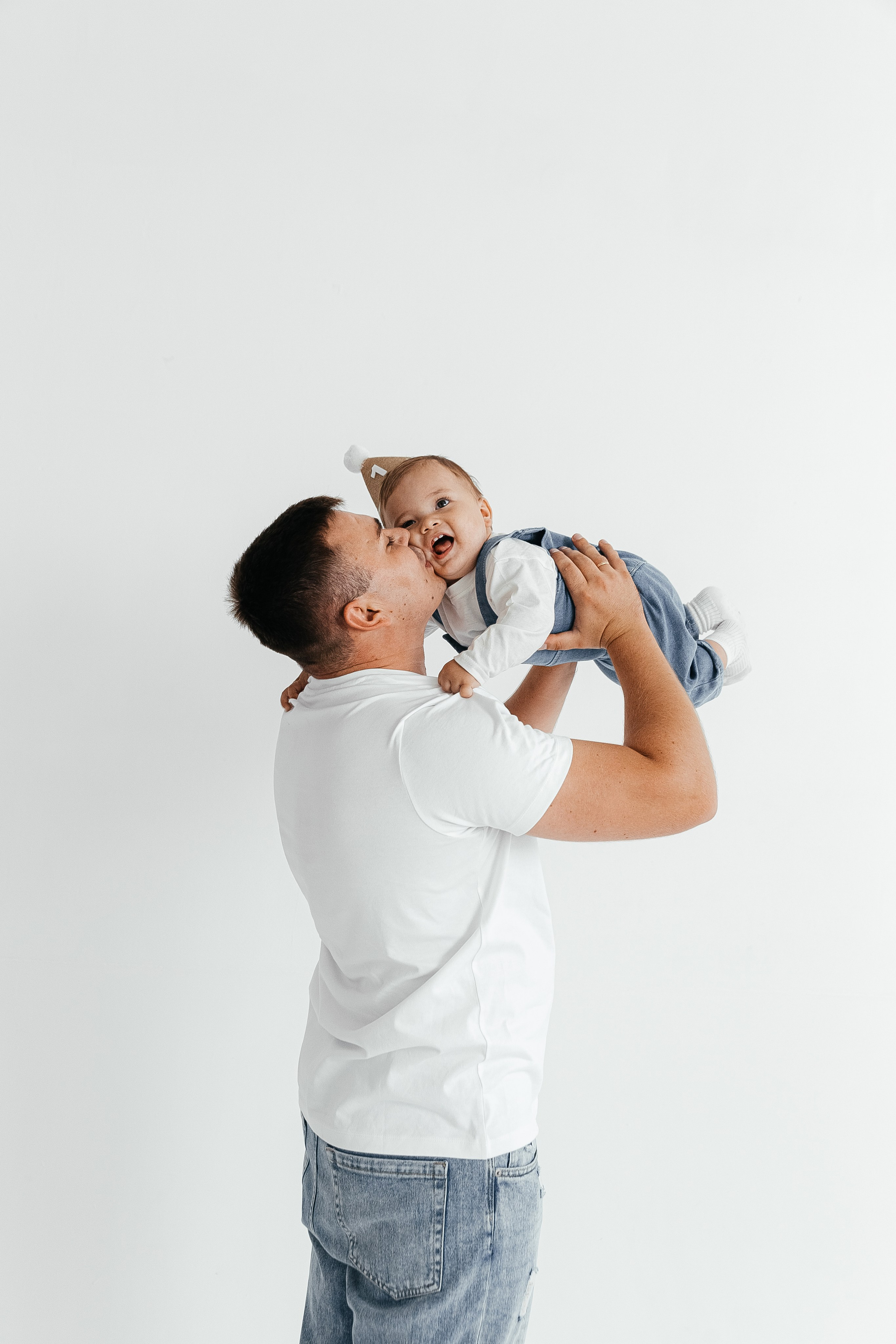 Тёме годик. Главная