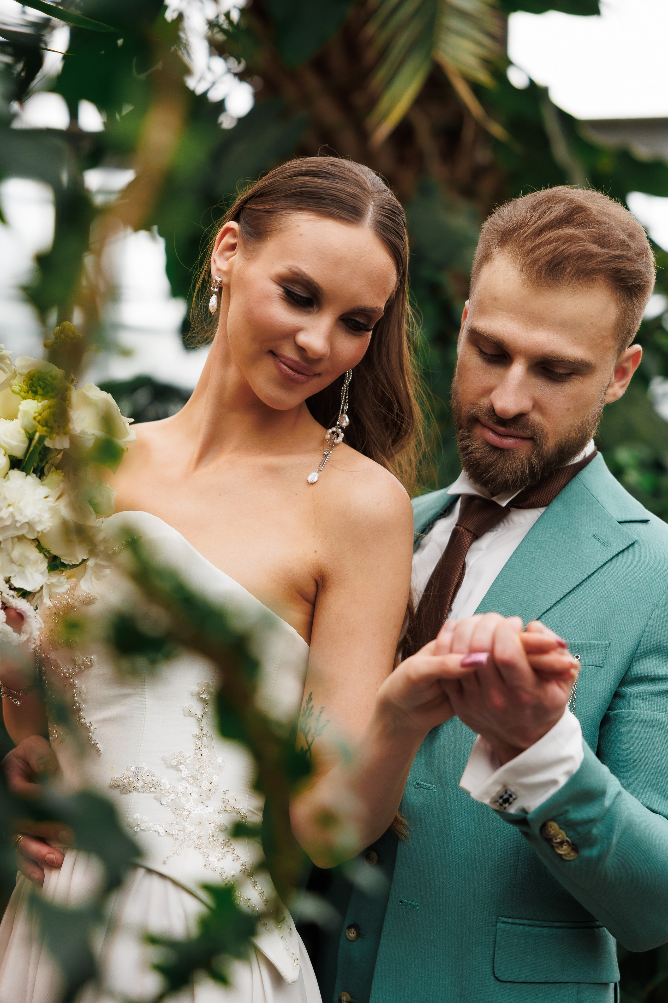 Свадебная прогулка в оранжерее. Питер. Свадебный и семейный фотограф в Москве Красинская Мария