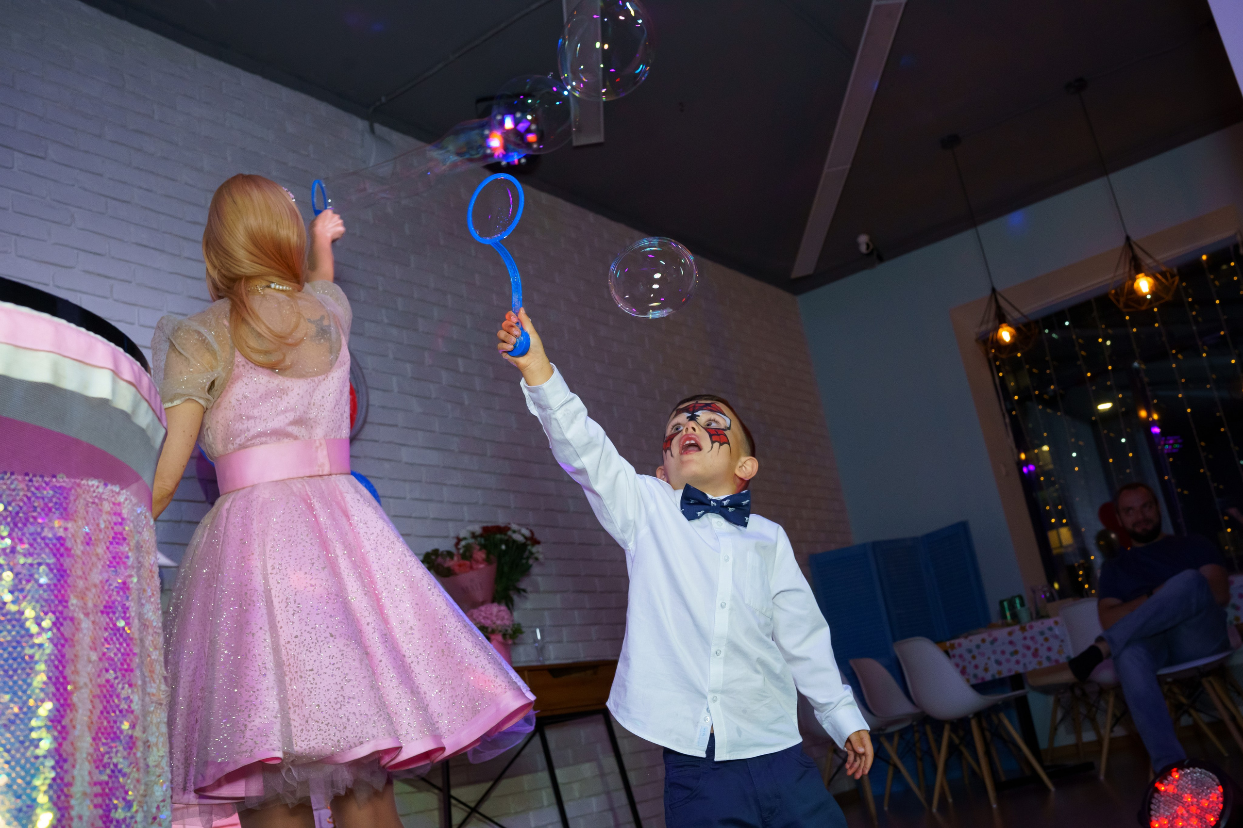 Портфолио Репортажная съемка детских праздников. Фотограф Екатерина Канчалаба