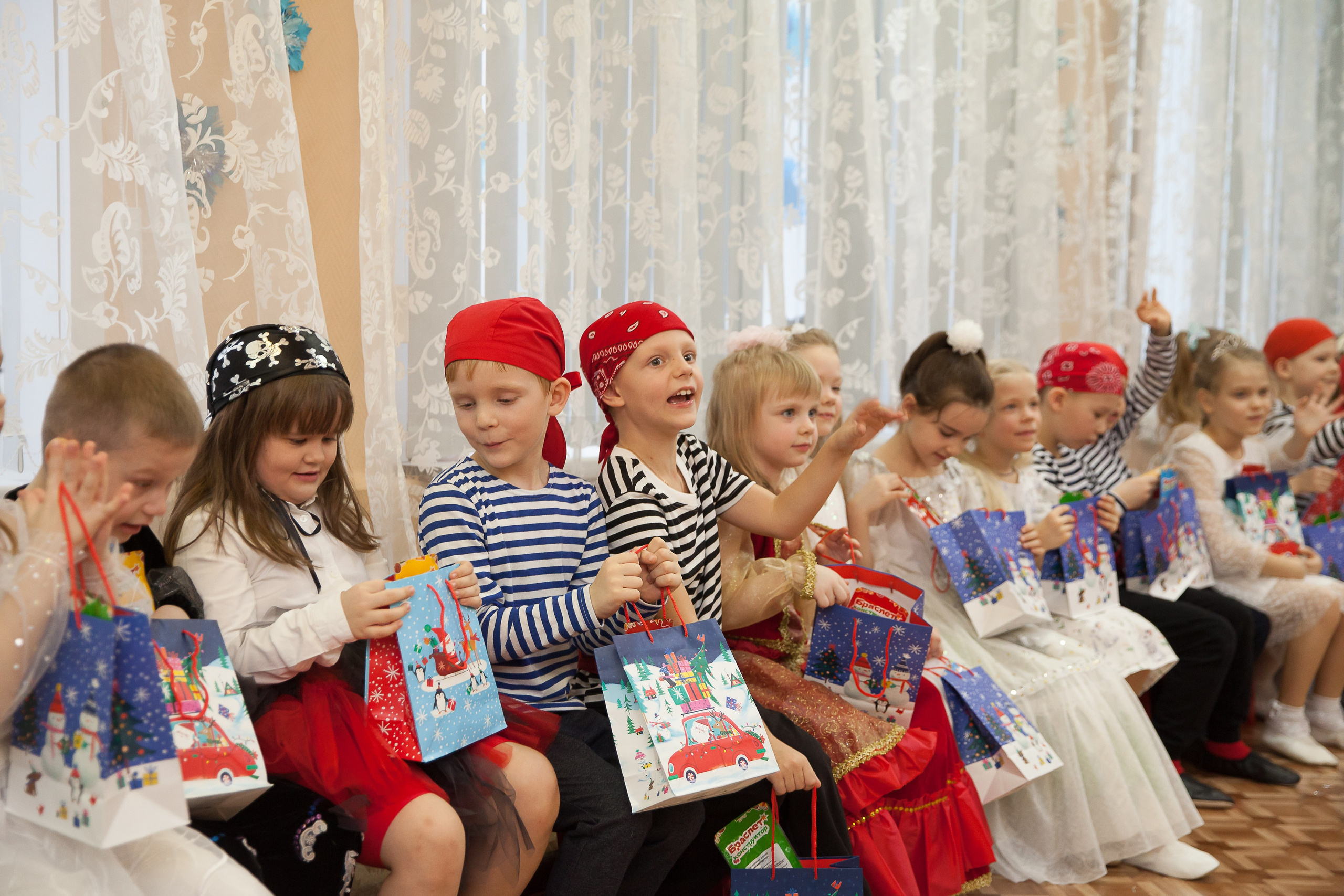 Новый Год 1508. Выпускные альбомы Москва. Фотограф Шукурова Кристина