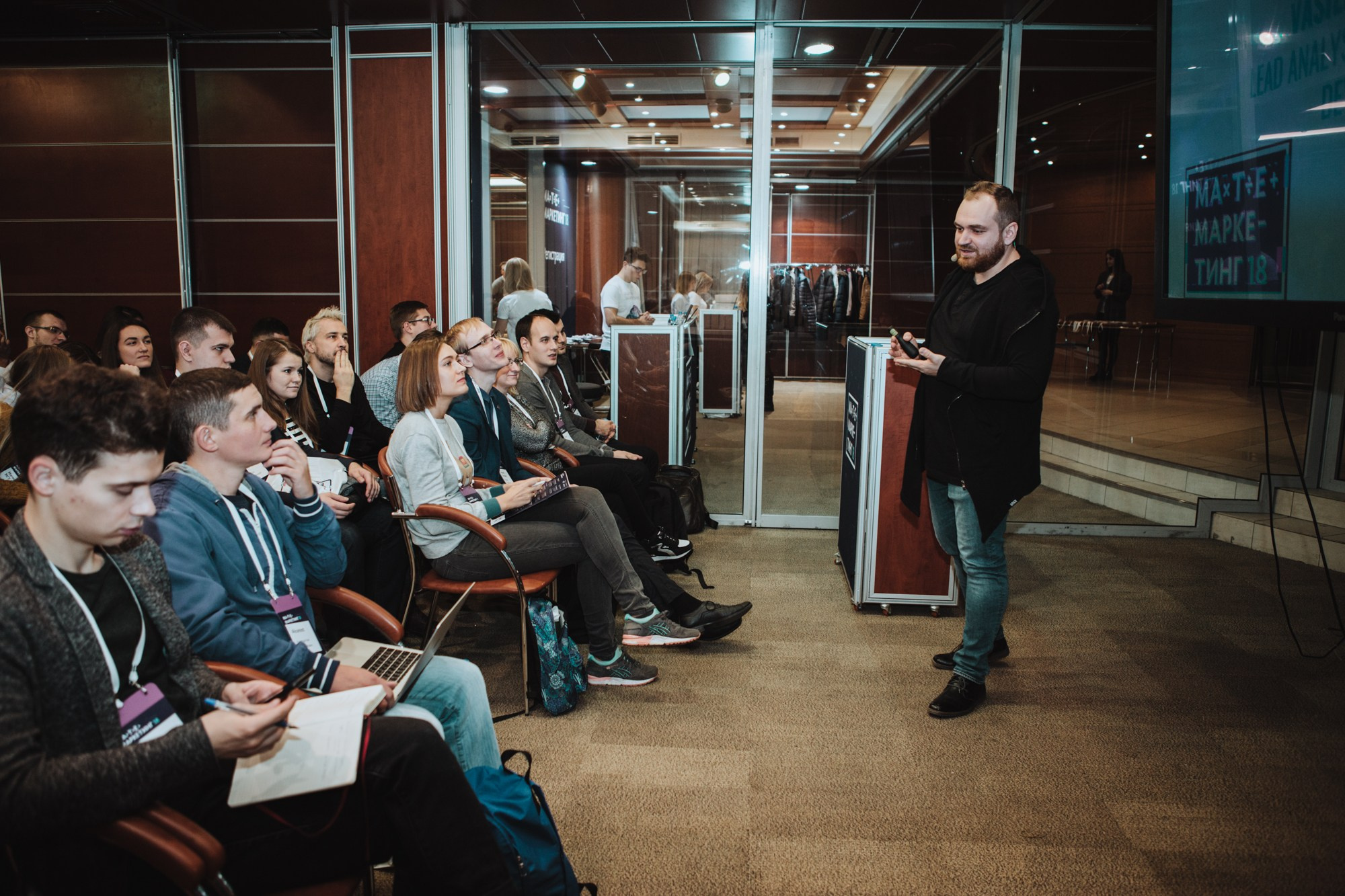 Матемаркетинг — 7 ноября 2018. Фотобанк Матемаркетинг