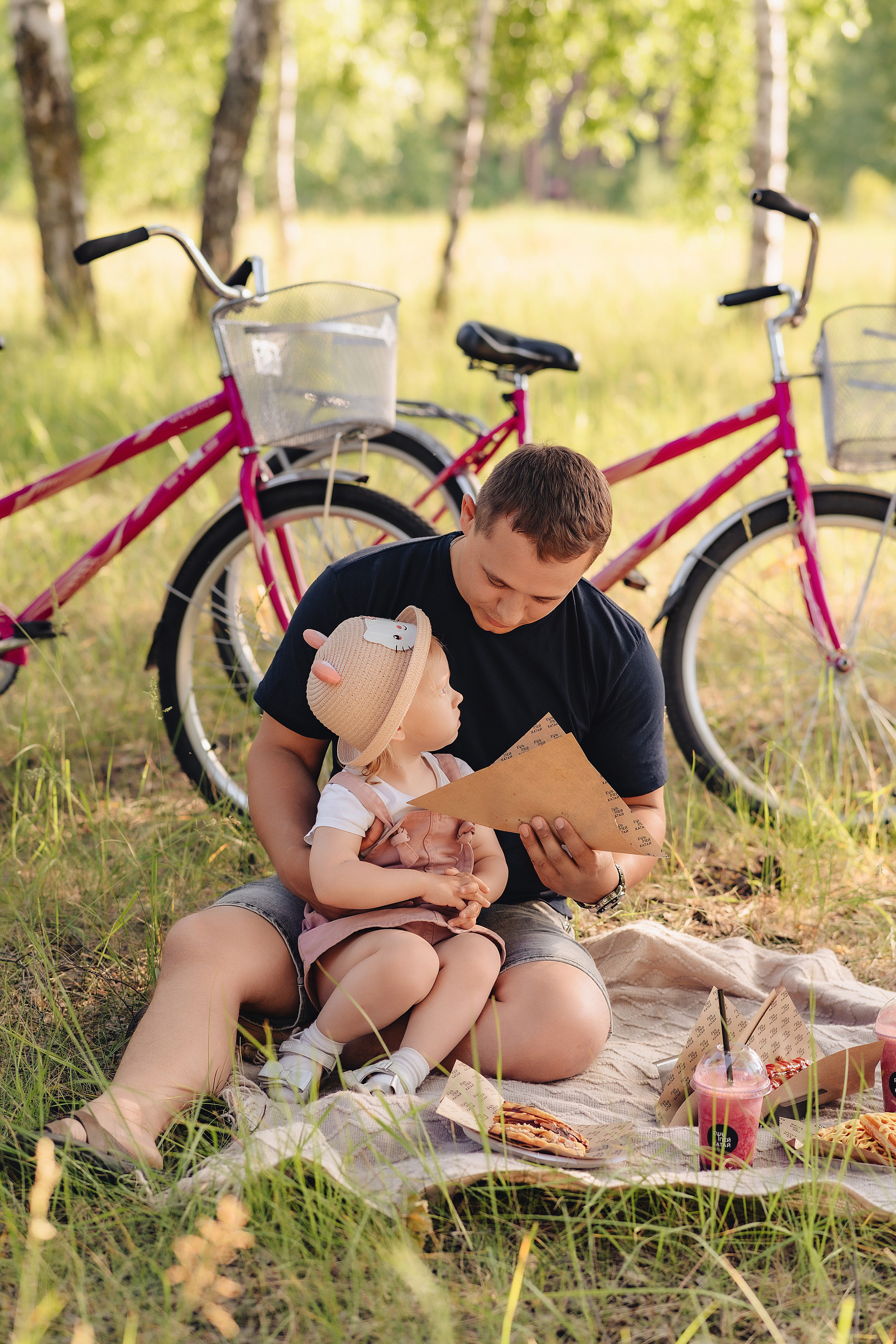 Семейная прогулка | Съемка для кофейни. Фотограф Карина Шмулёва. Воронеж и область