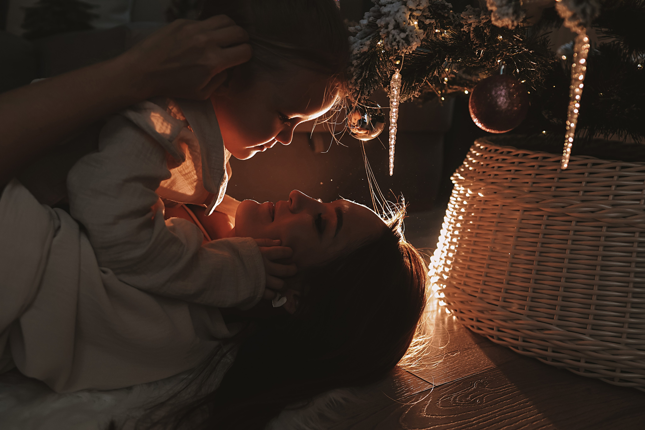 Домашняя. Семейный фотограф Тюмень, фотограф на роды Салмина Мария