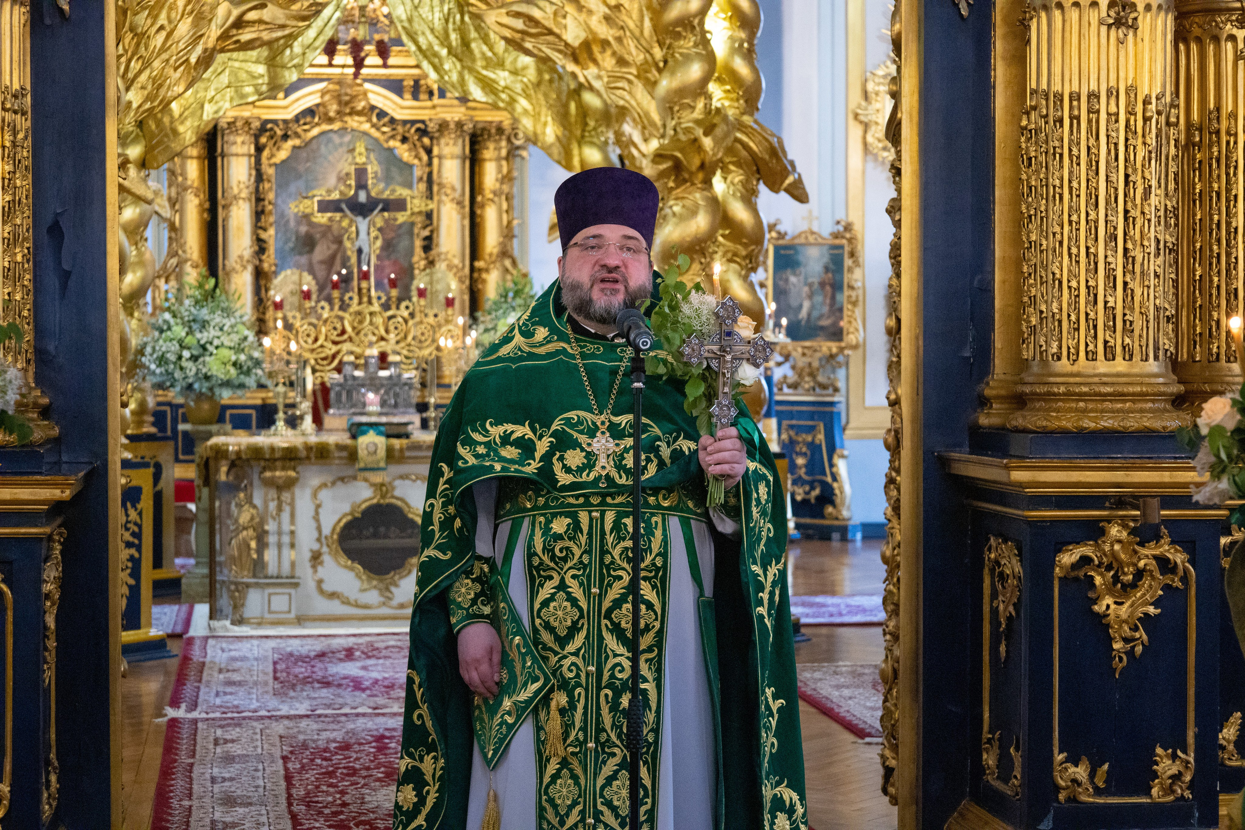 ДЕНЬ СВЯТОЙ ТРОИЦЫ. ПЯТИДЕСЯТНИЦА. НИКОЛО-БОГОЯВЛЕНСКИЙ МОРСКОЙ СОБОР