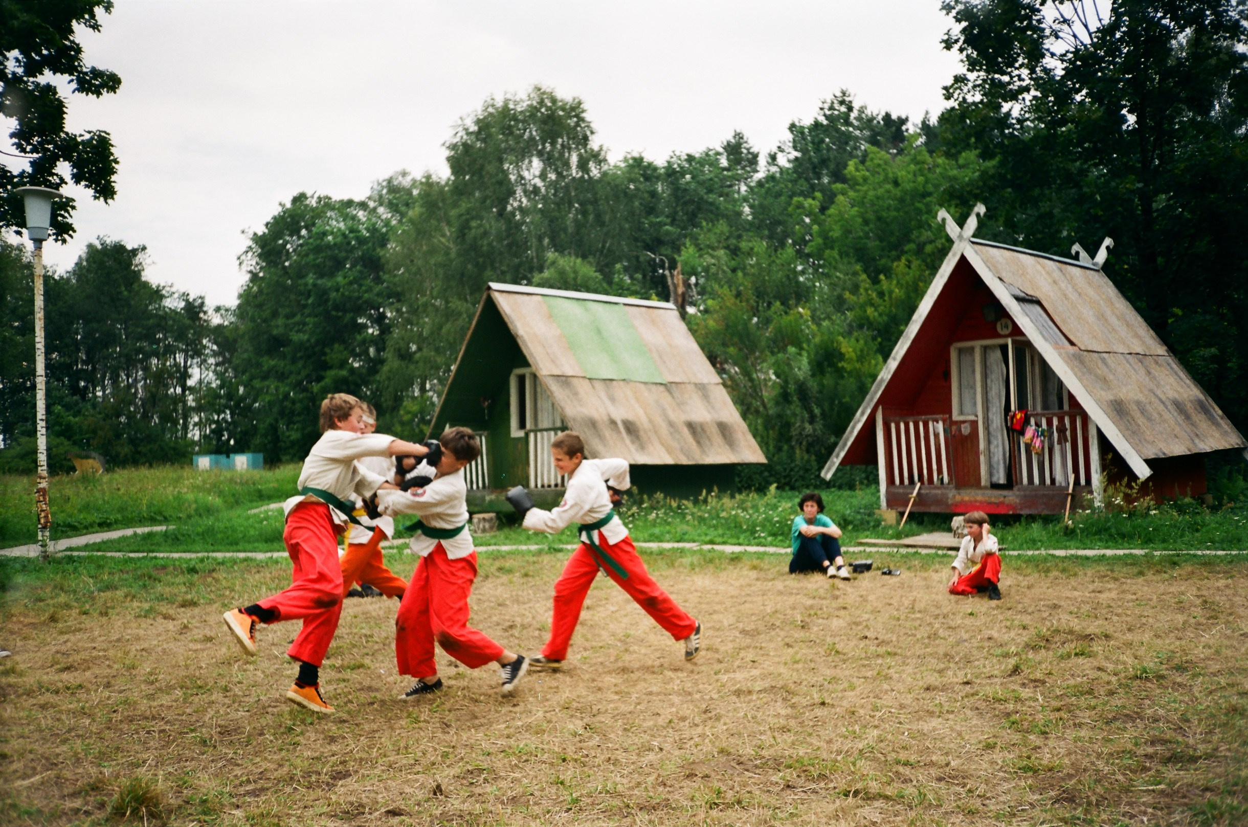 Фотографии Летние сборы ШБИ МОН 2001 г. Школа Боевых Искусств «МОН»
