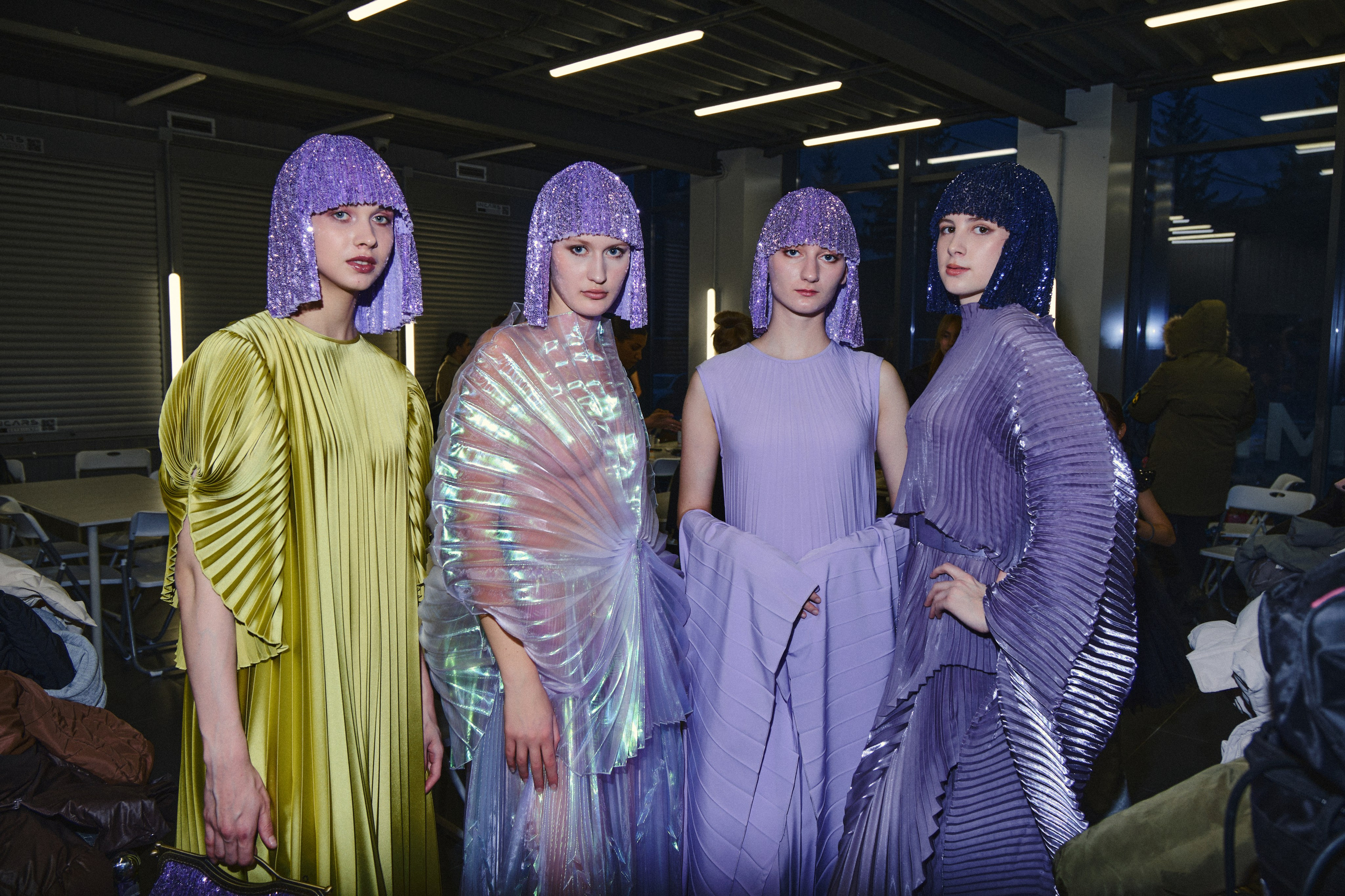 Fashion-show. Фэшн фотограф Арина Эльюс в Новосибирске