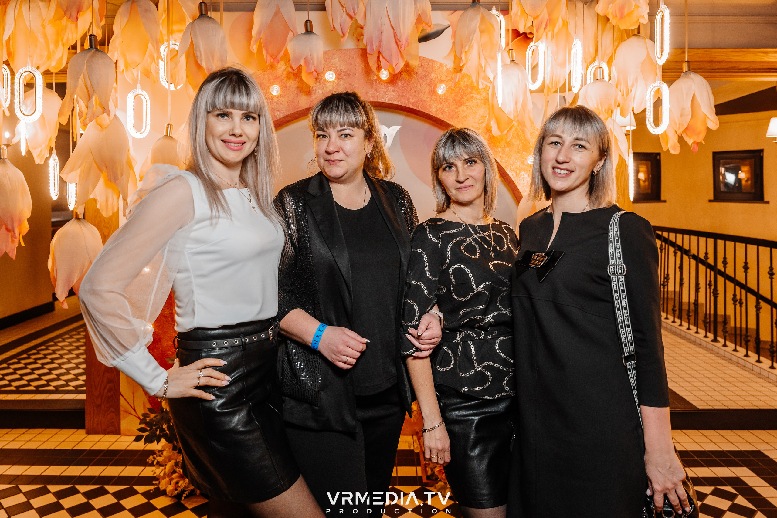 Международный женский день в ресторане «Мюнхен»