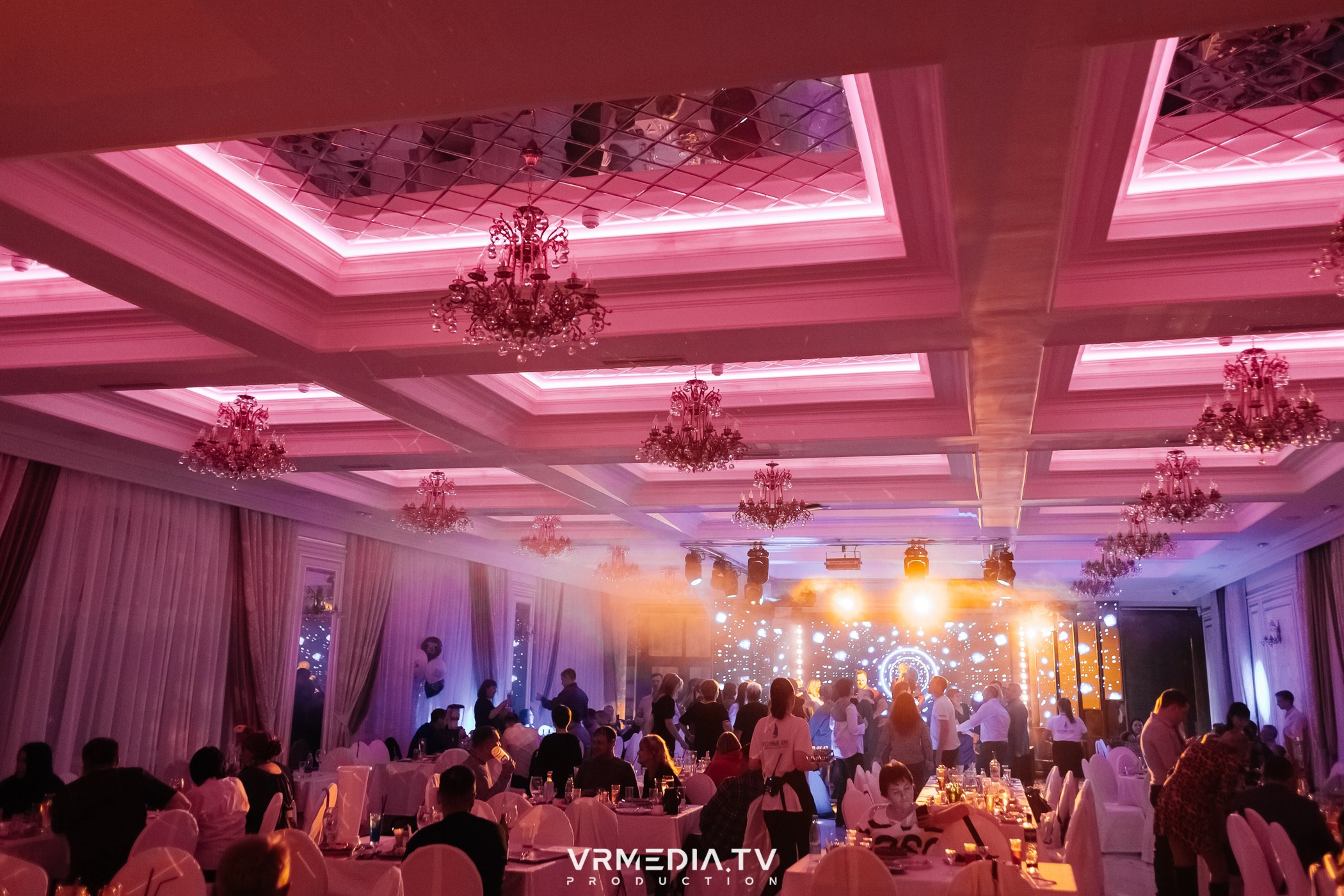 Выходные в ресторане «Лазурный берег»