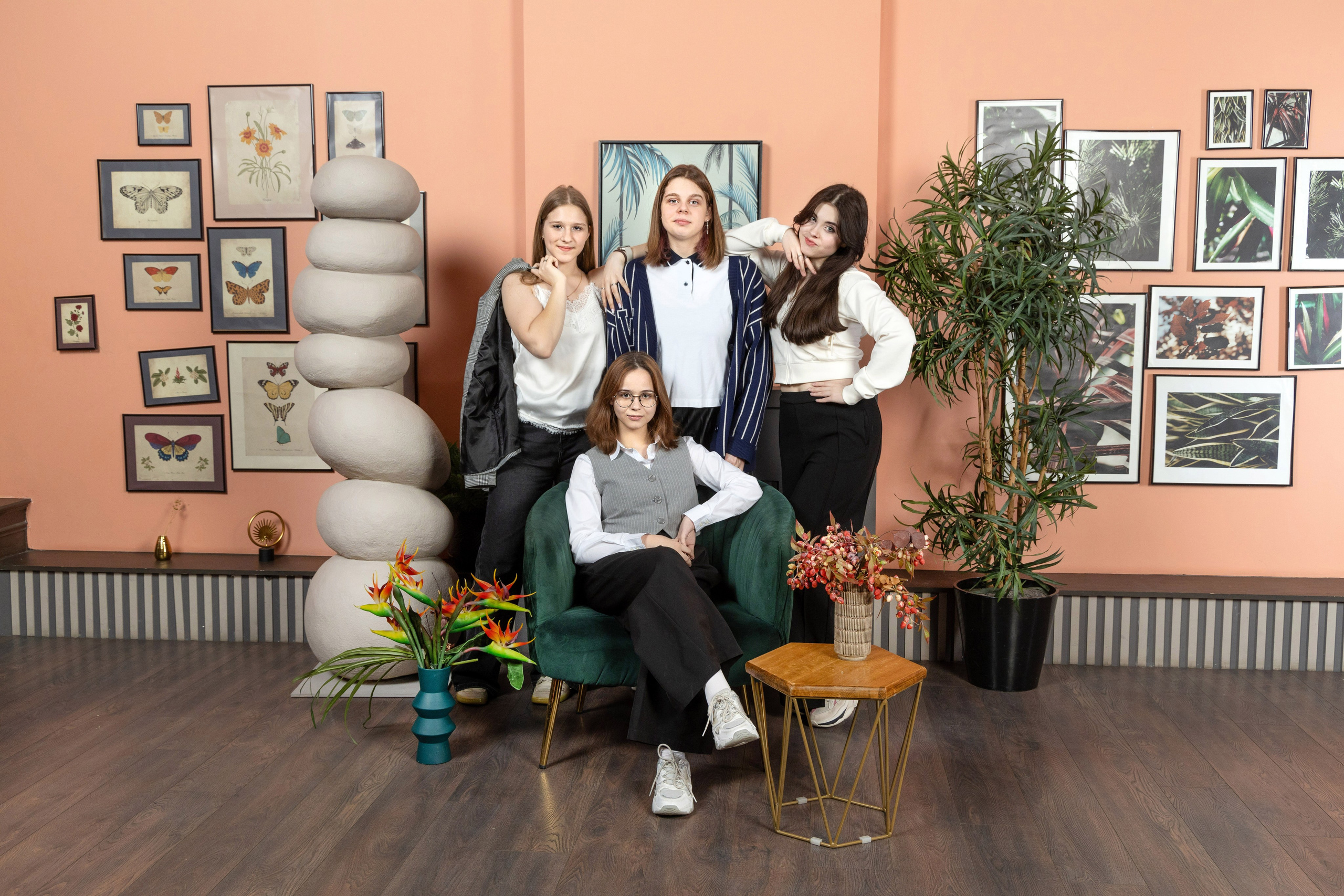 Зал «Гавана» CROSS на Правде. Выпускные альбомы в Москве и Подмосковье