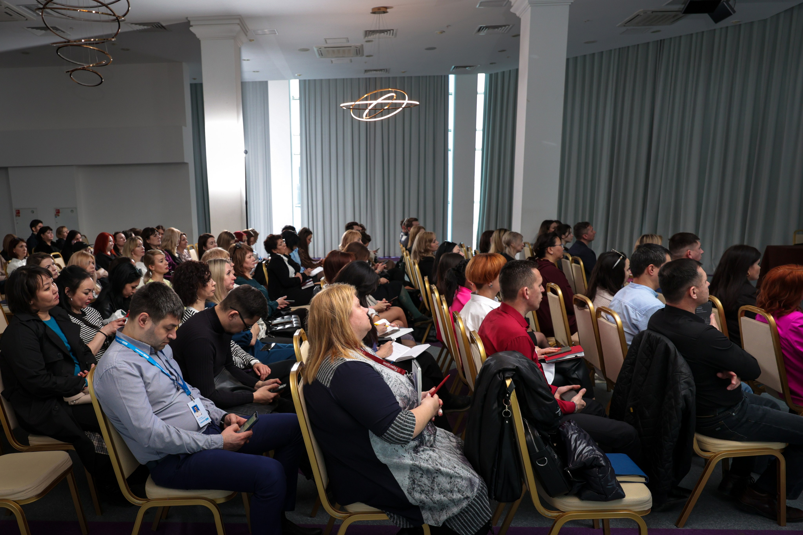 Конференция в Grand Hotel. Свадебный фотограф Астрахань