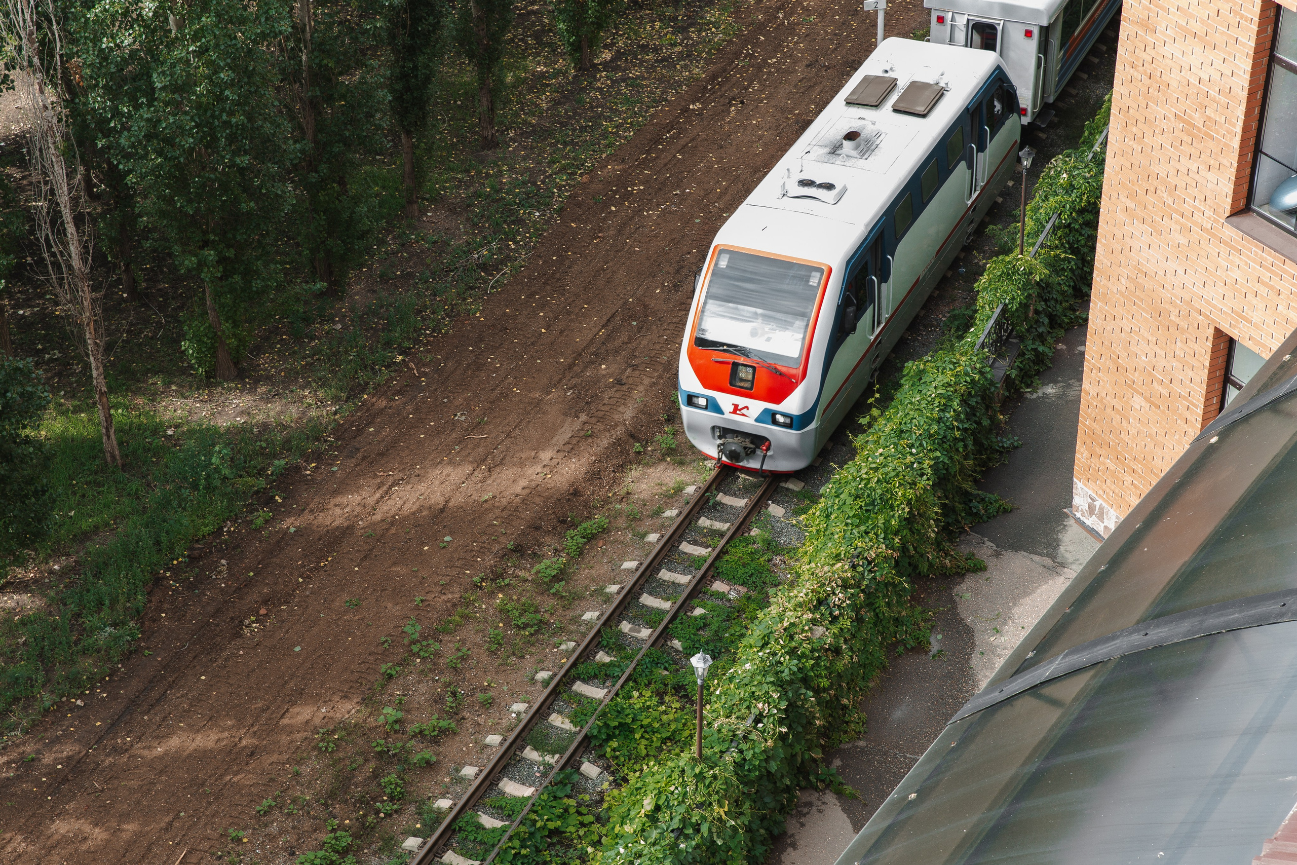 Уютная свадьба — Аскар и Катя на Марсовом поле. Свадебный фотограф в Оренбурге Илья Володьков