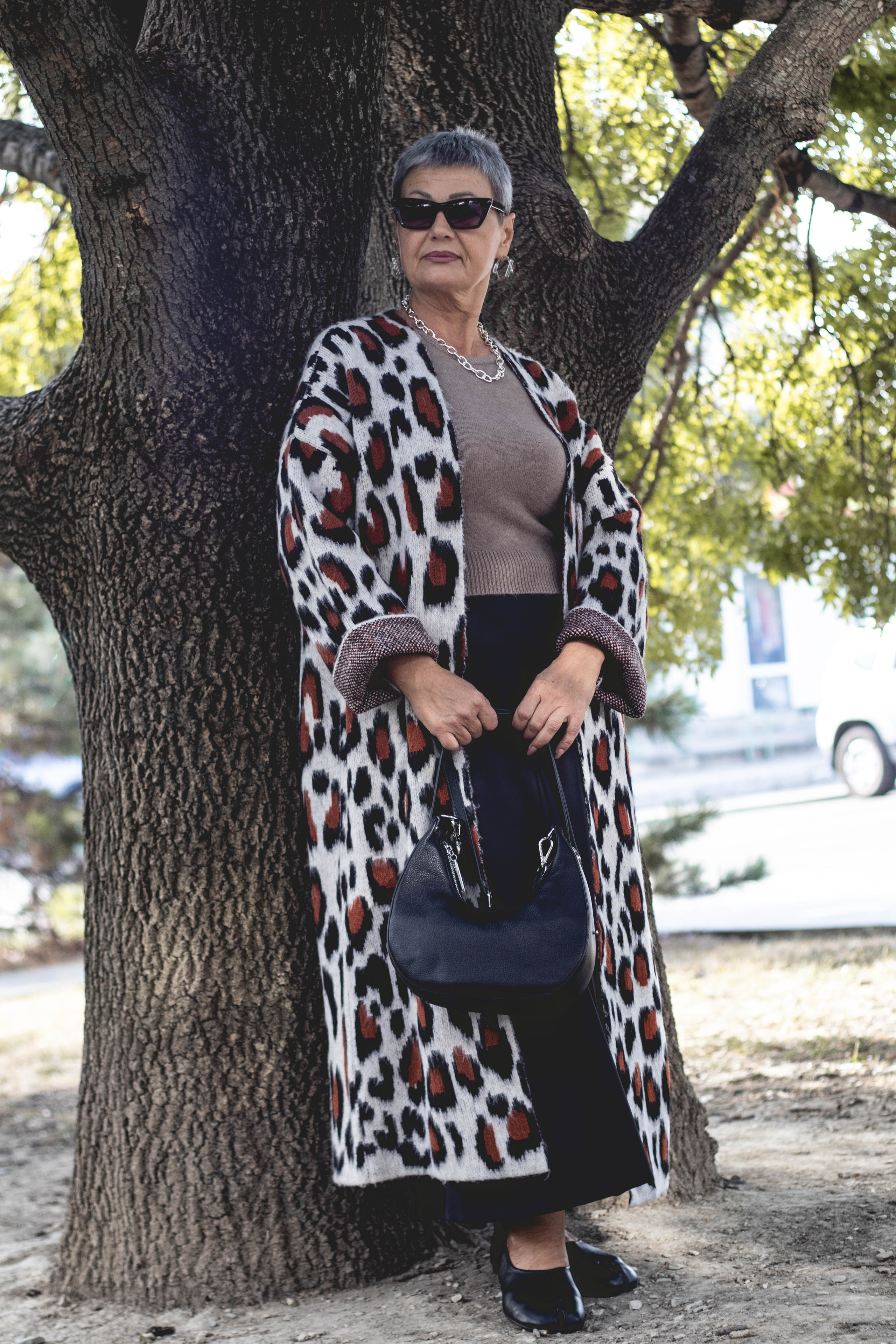 «Она среди улиц: лёгкость и стиль». Уличный фотограф Города N