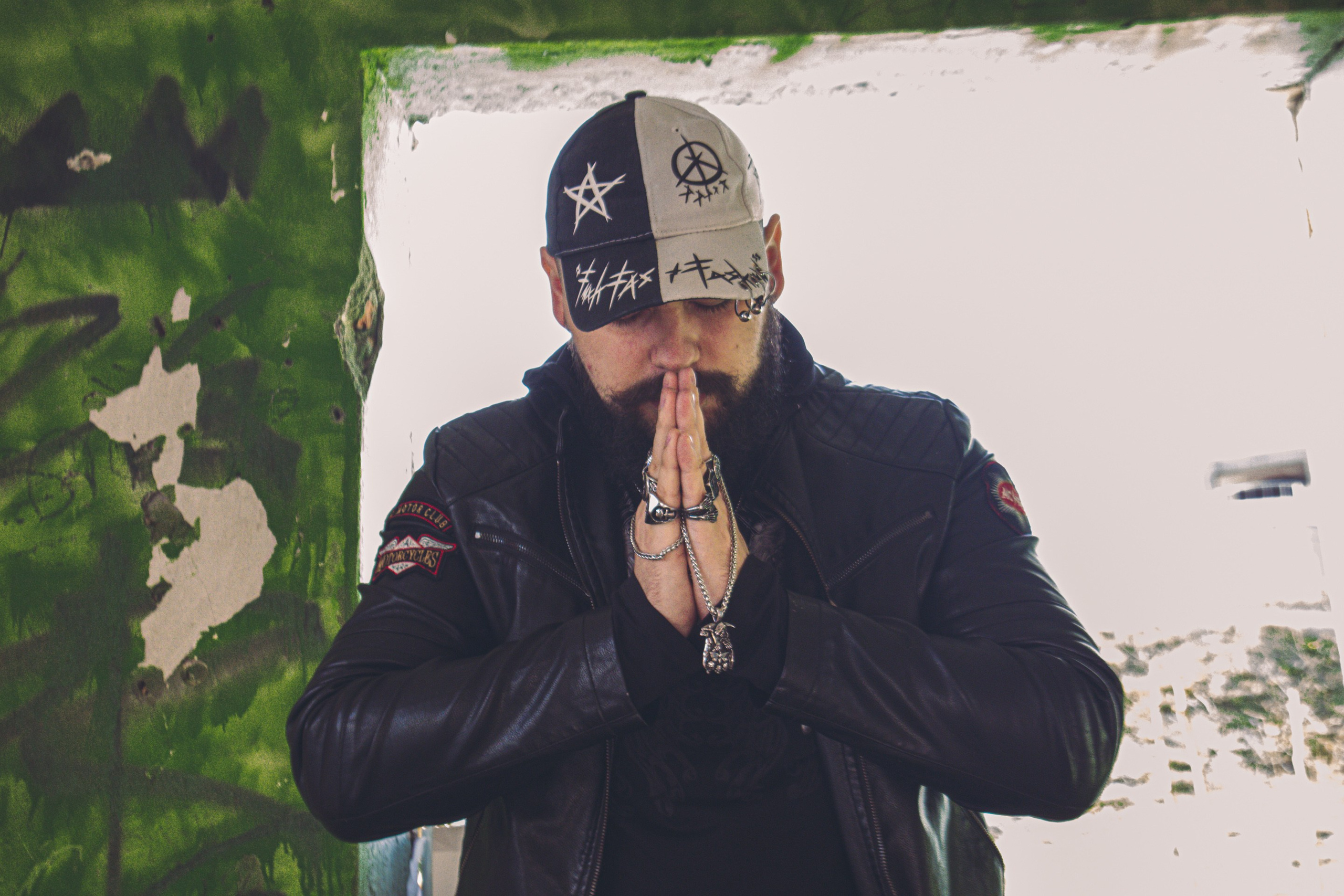 Заброшенная душа. Уличный фотограф Города N