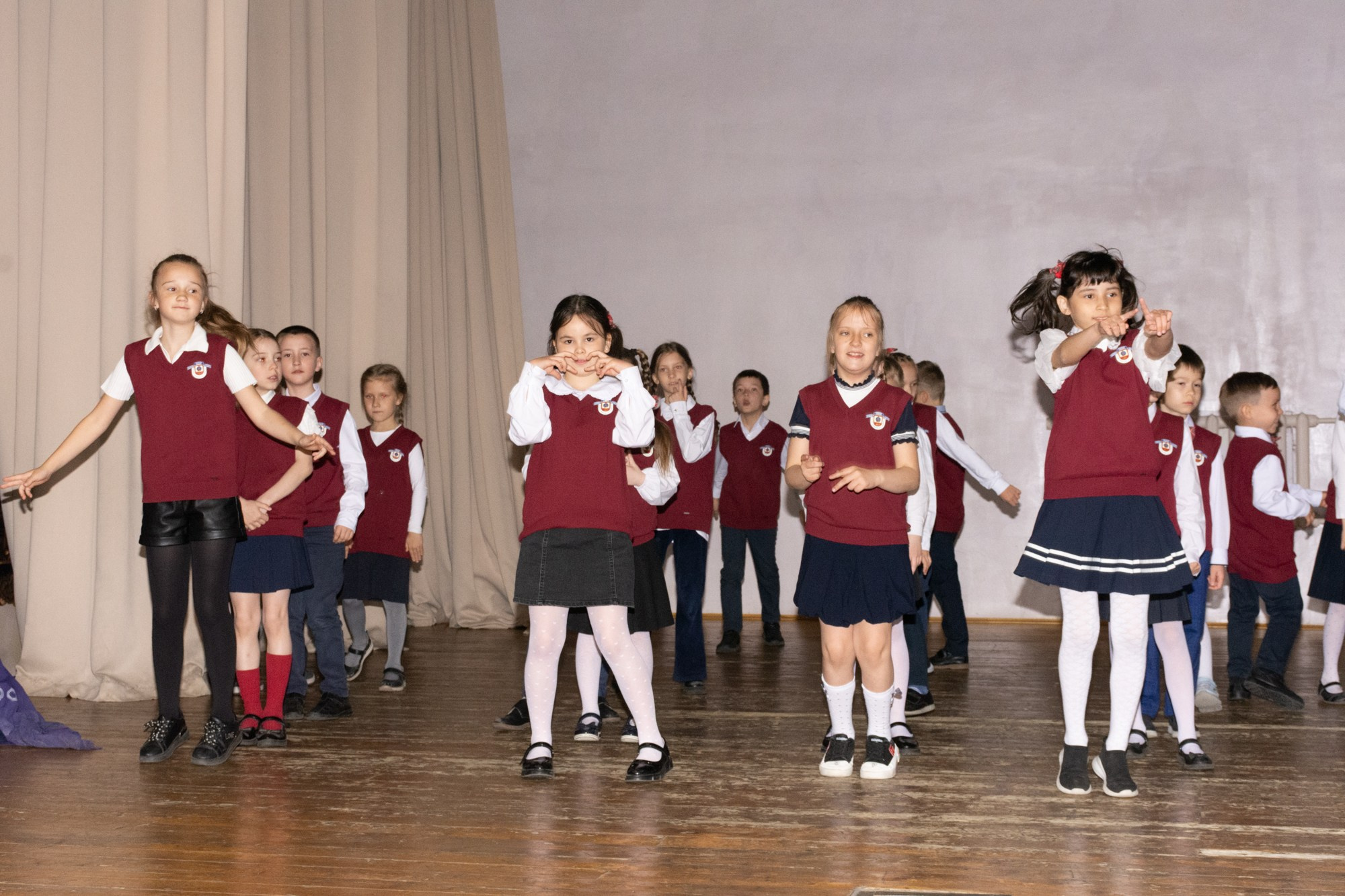 Выпуск первого класса (Гимназия 1). Фотограф Максим Буряк