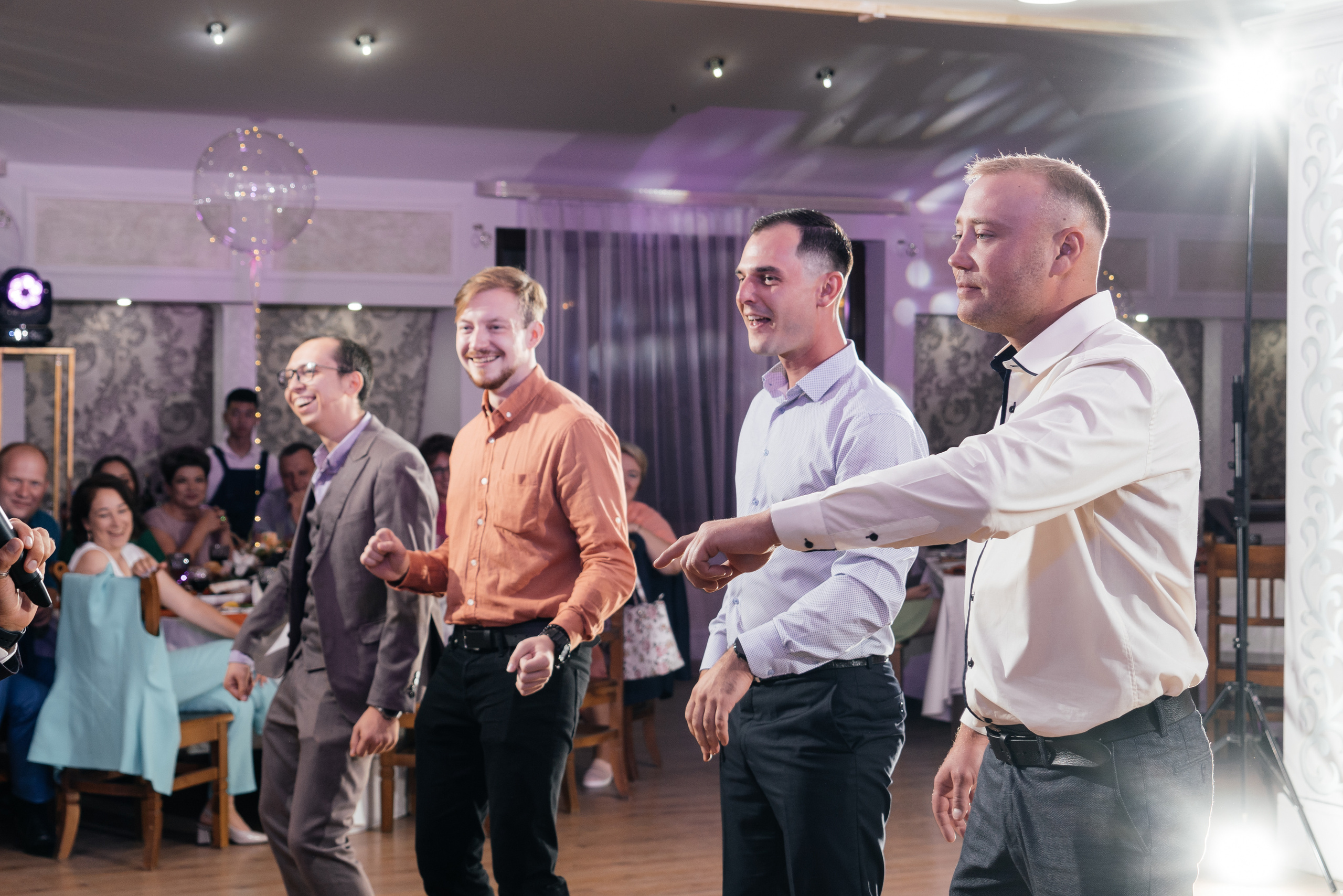 V&M. Свадебный фотограф алматы Шожебаев Кайрат