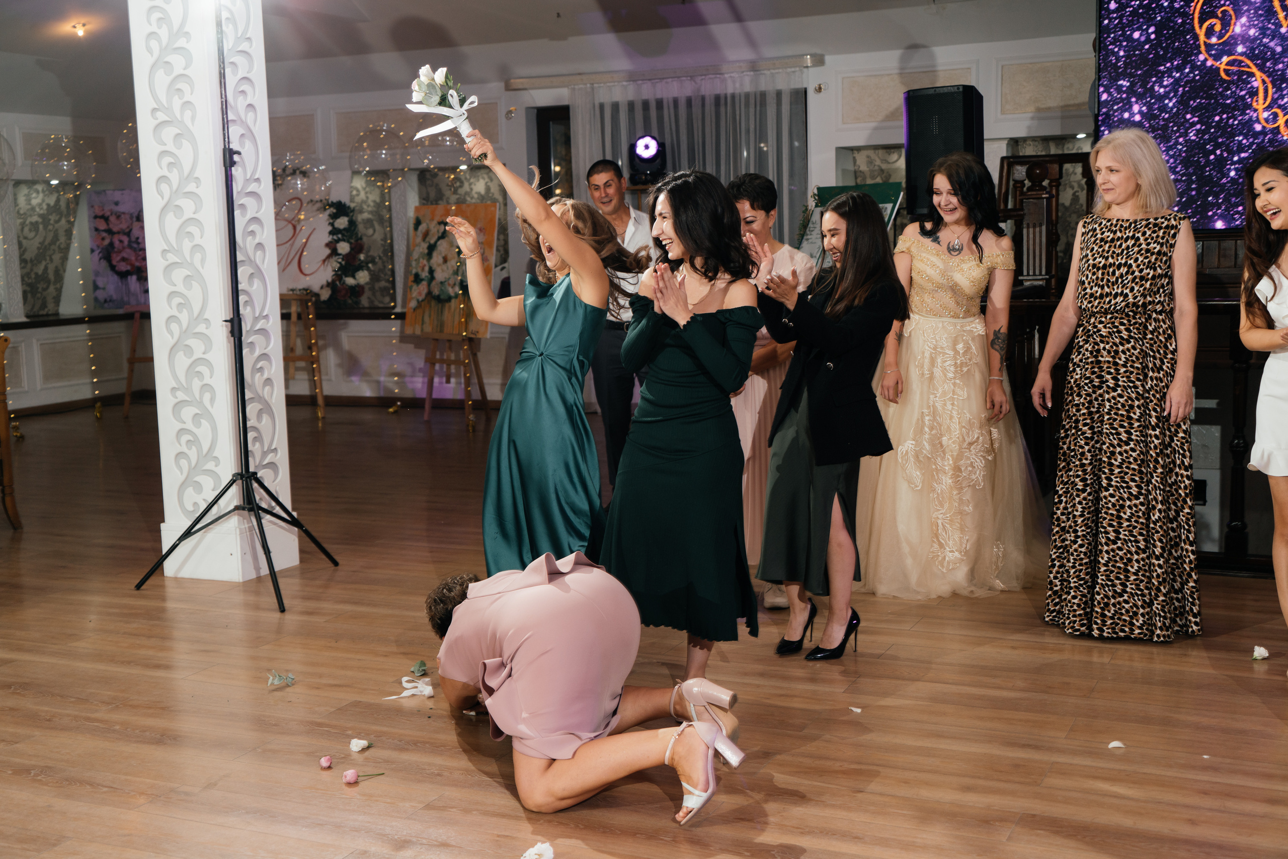 V&M. Свадебный фотограф алматы Шожебаев Кайрат