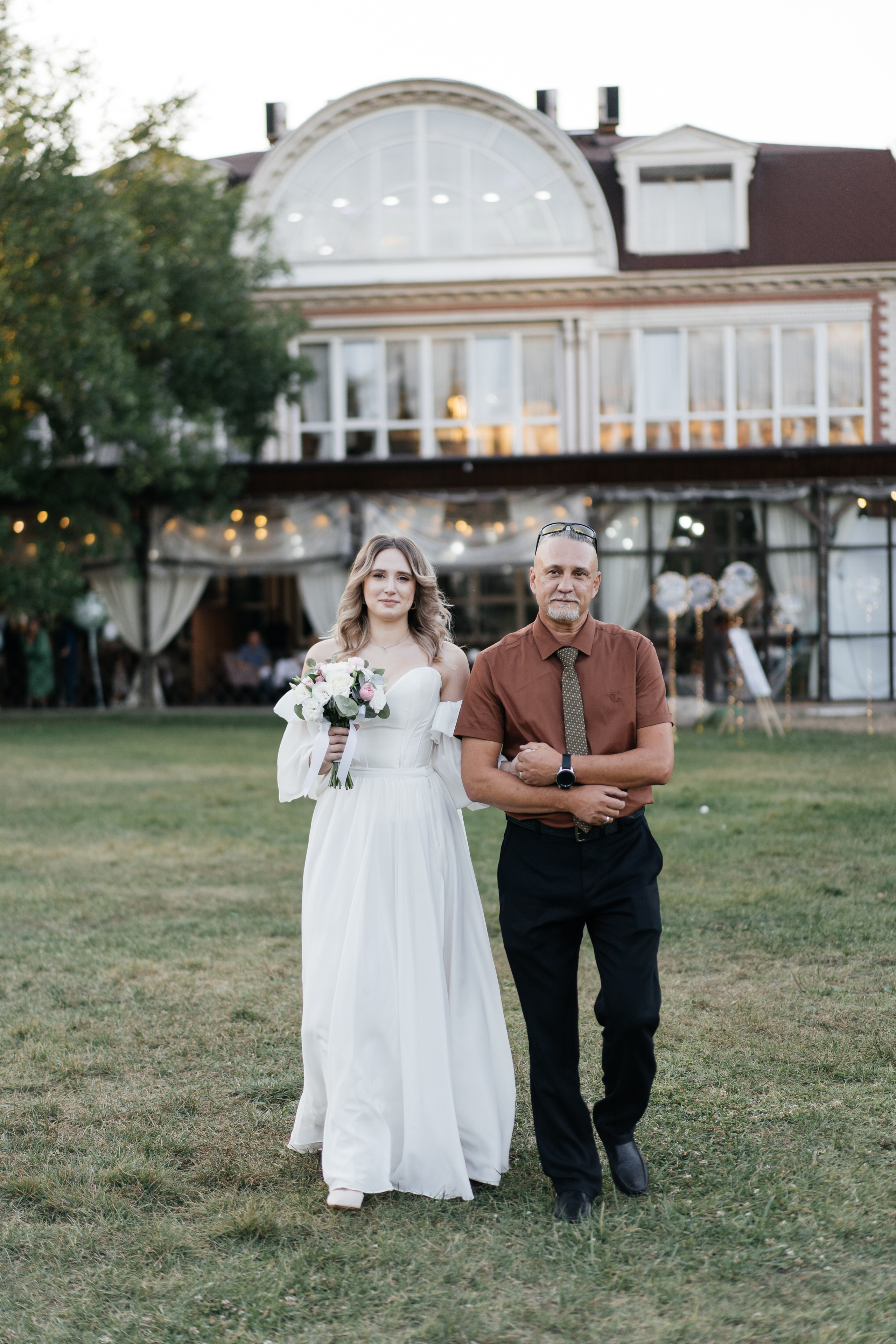 V&M. Свадебный фотограф алматы Шожебаев Кайрат