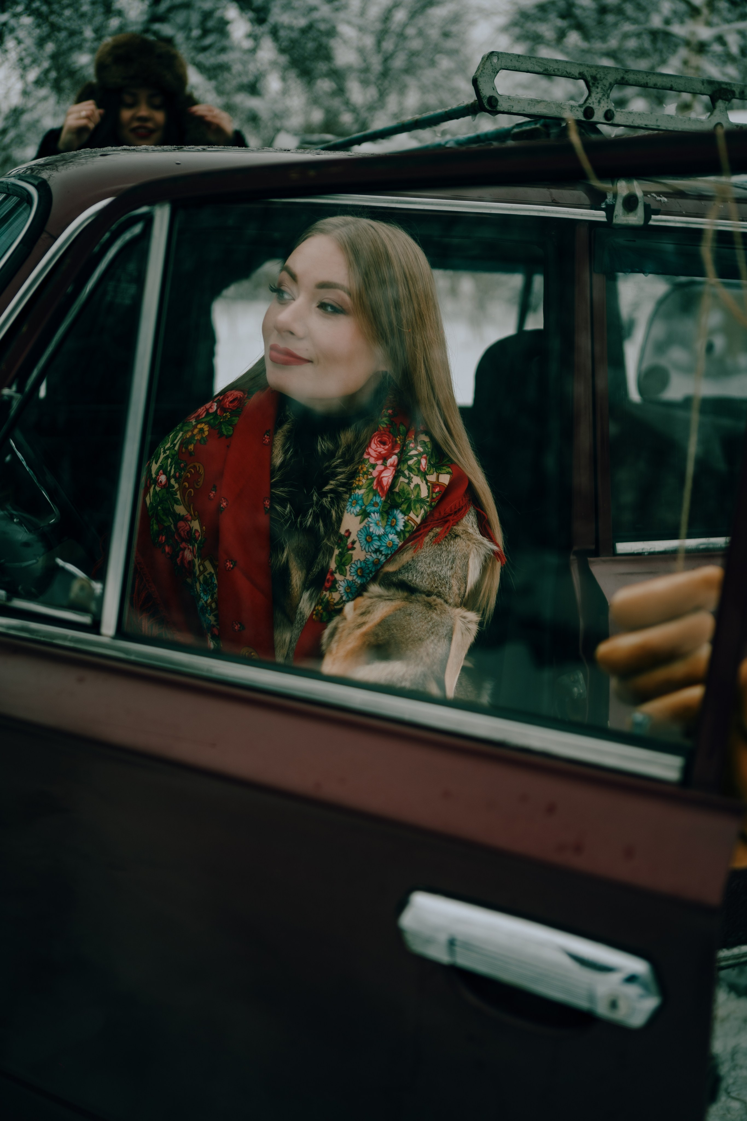 Звенит январская вьюга. Главная