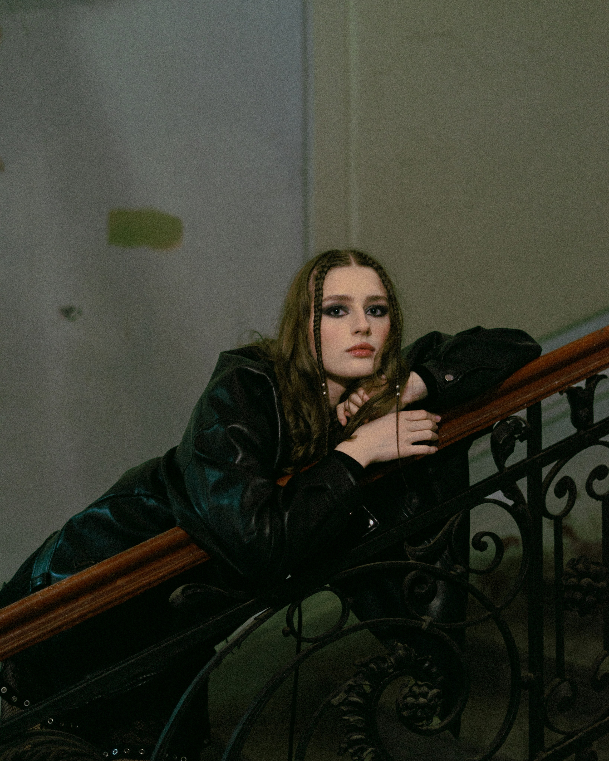 Photoshoot for girl in paradnaya of Benua house. Katya Che | Photographer | Beograd