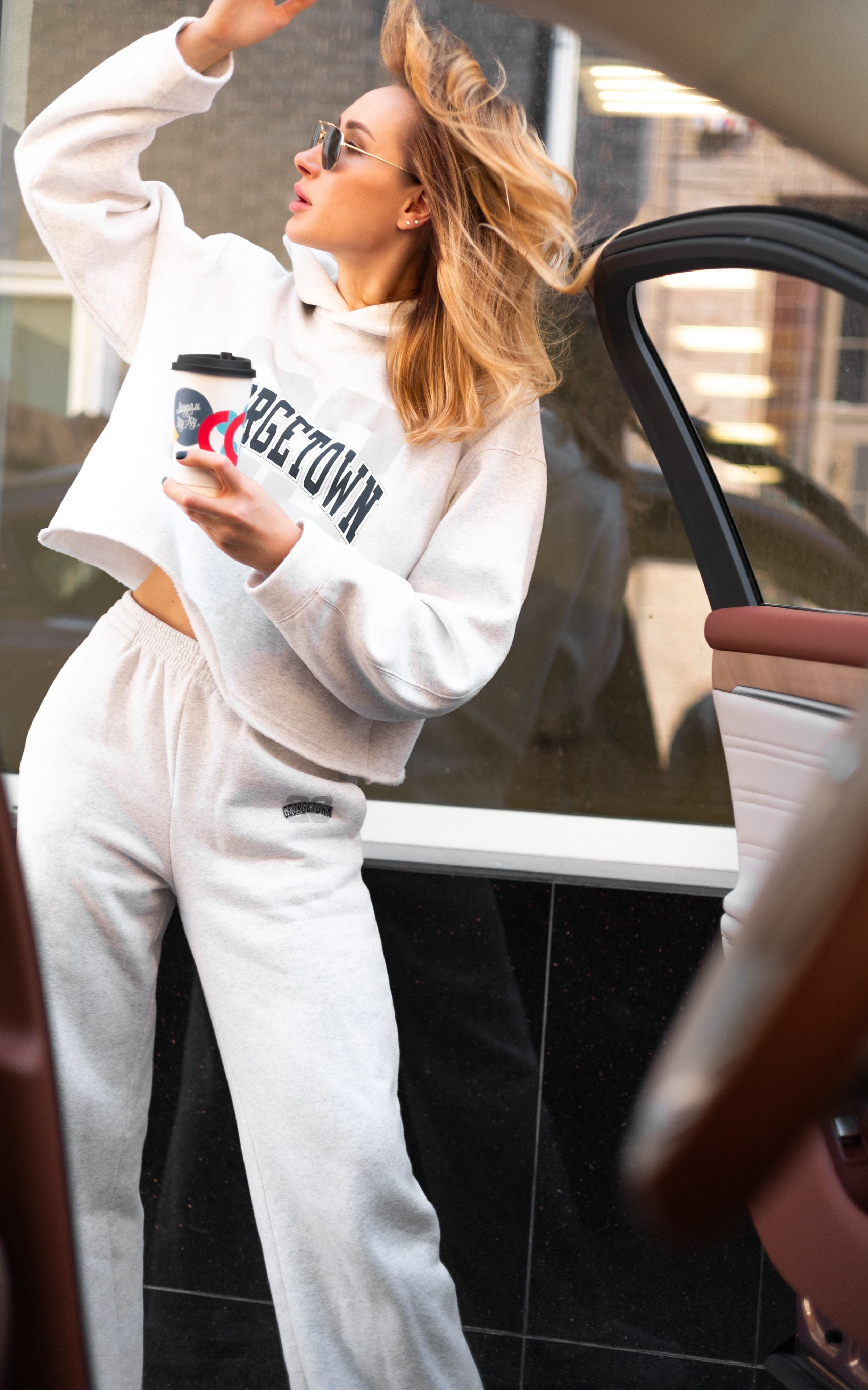 Съемки на улице. Анна Злищева