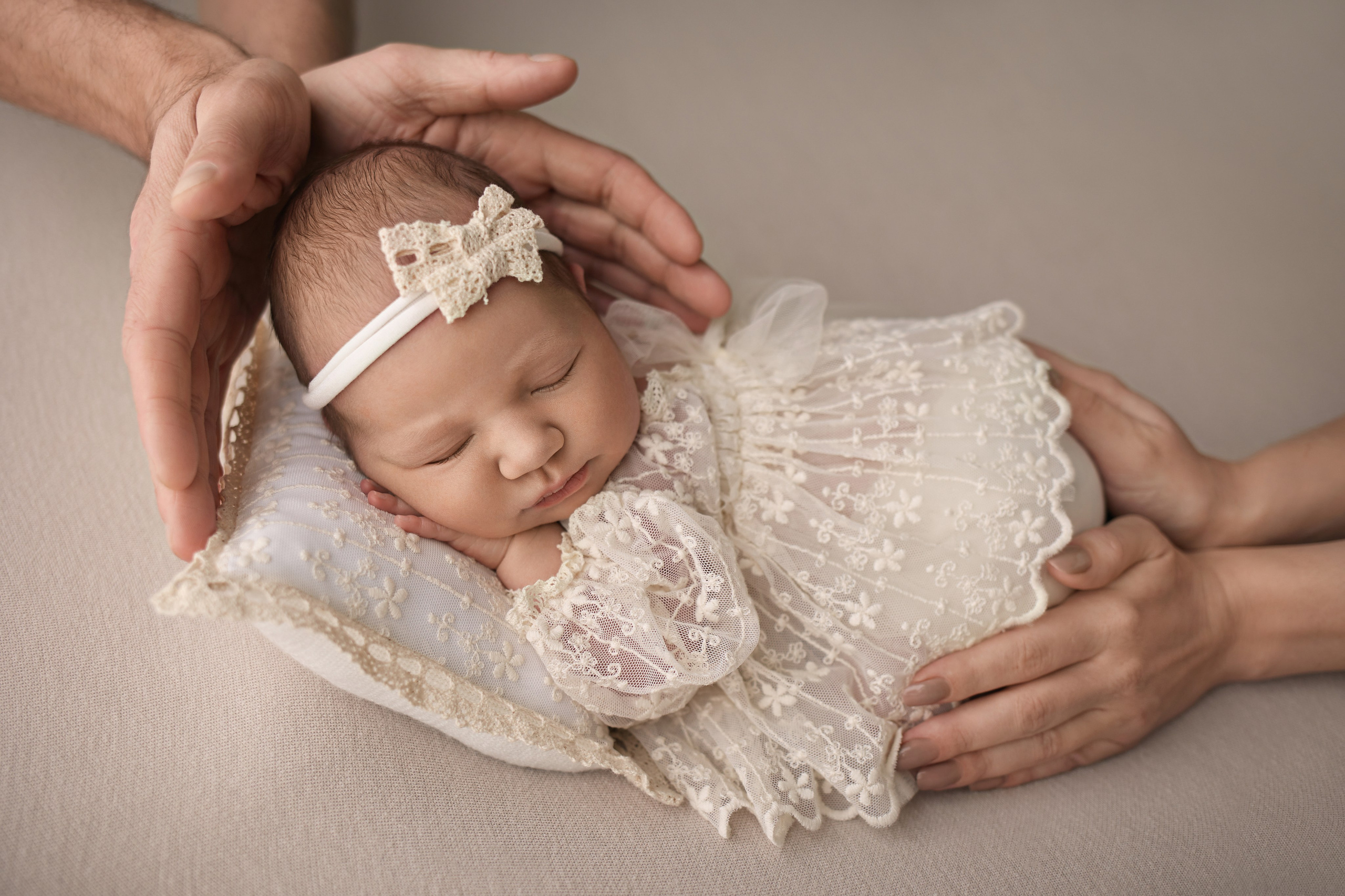 НОВОРОЖДЕННЫЕ. ФОТОГРАФ НОВОРОЖДЕННЫХ ЧЕРЕПОВЕЦ САНКТ-ПЕТЕРБУРГ
