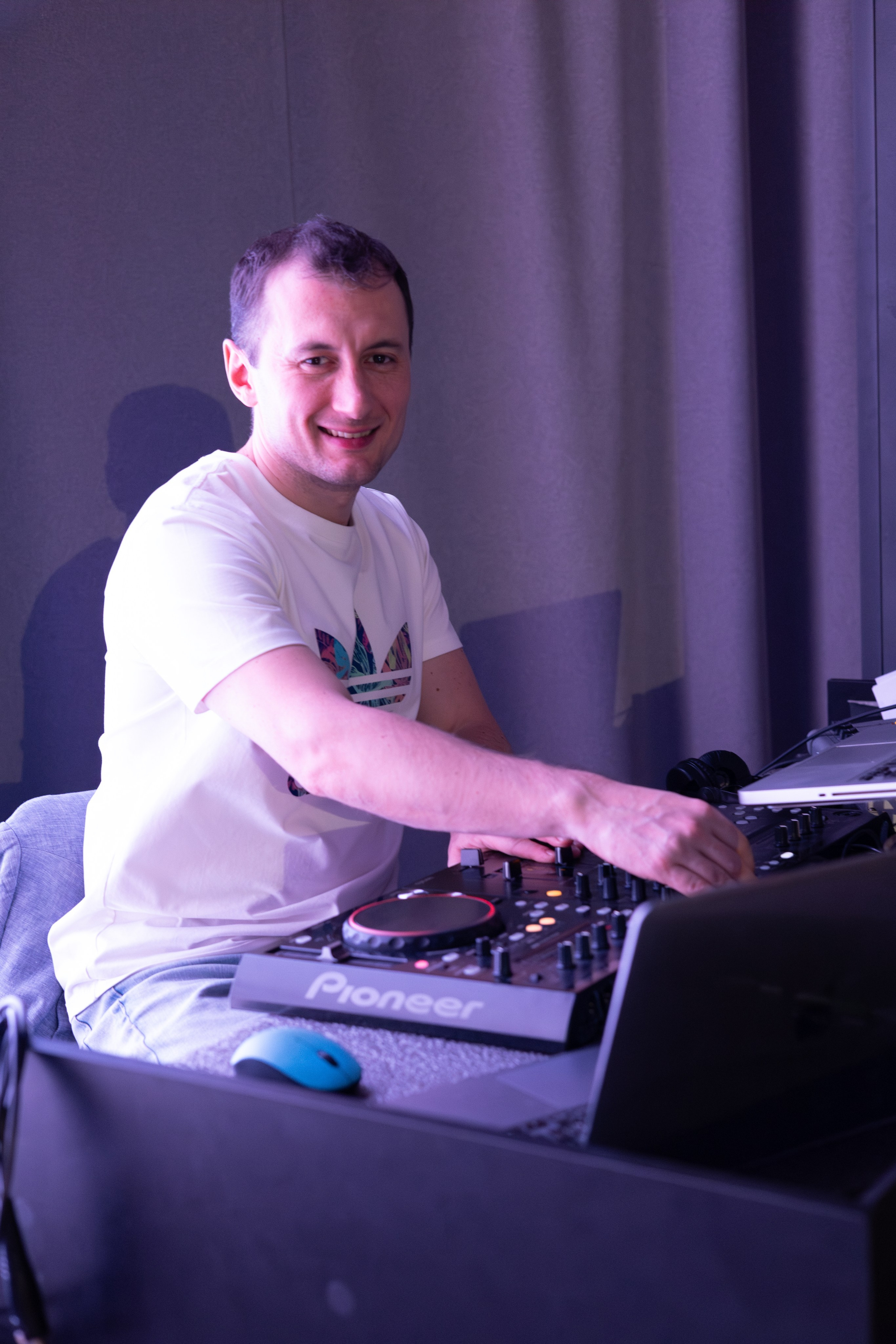 13ая BIZ QUIZ: деловая игра | Красноярск. Фотограф Красноярск съемки лавстори, фотосессия в студии, портретная съемка, творческие фотосессии