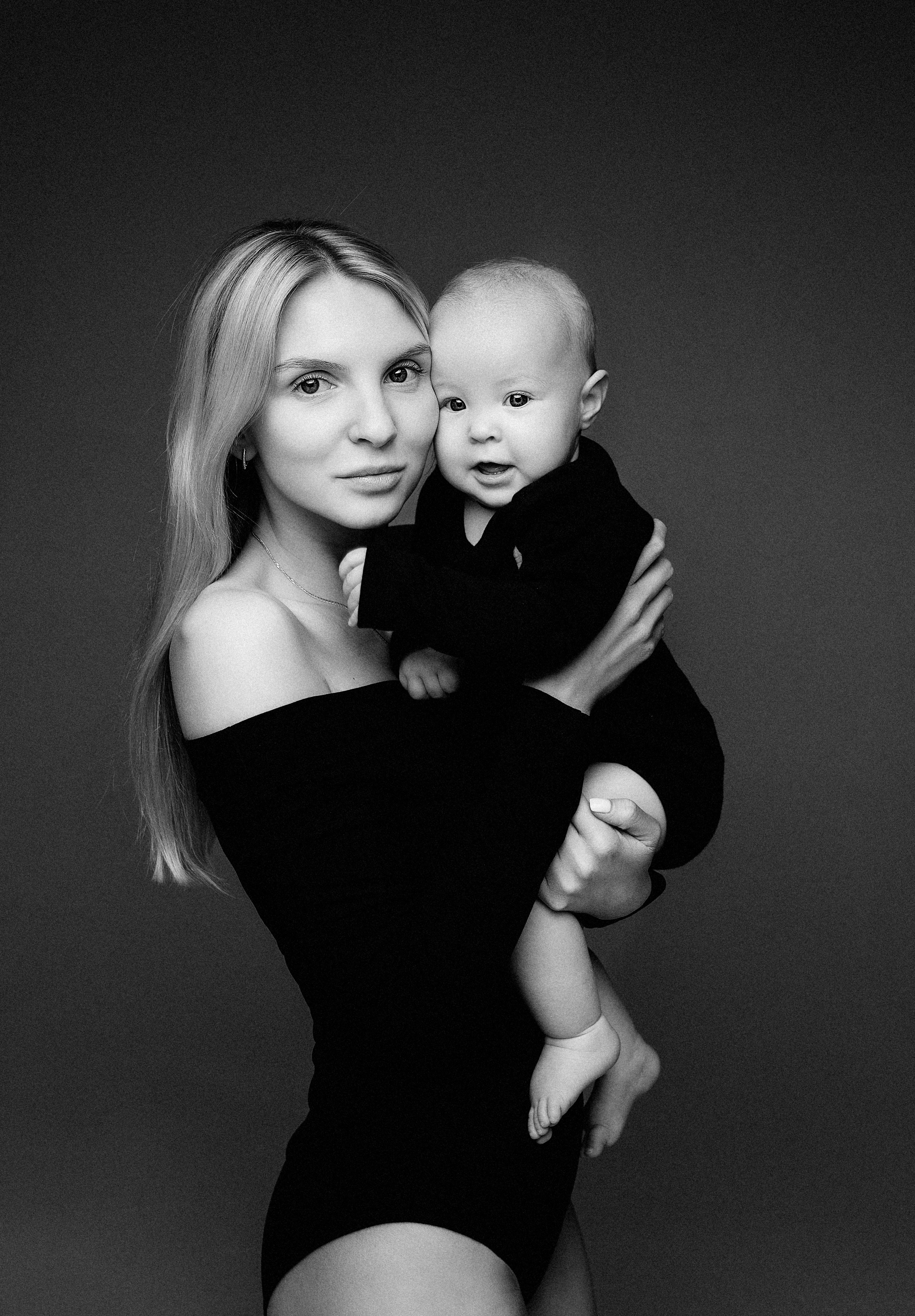 Мама и малыш. Наталья Михайлова Фотограф новорожденных в Ярославле