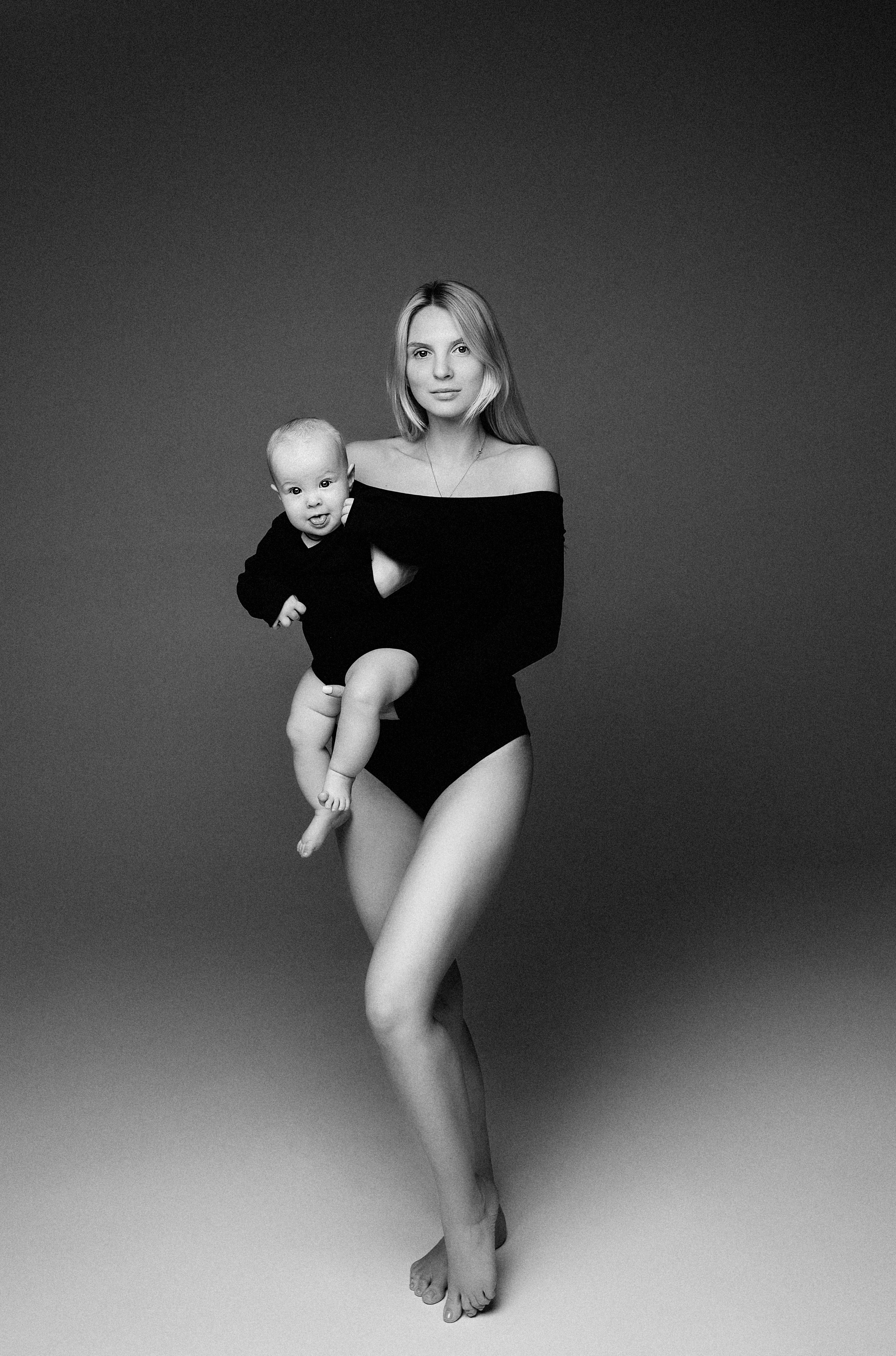 Мама и малыш. Наталья Михайлова Фотограф новорожденных в Ярославле