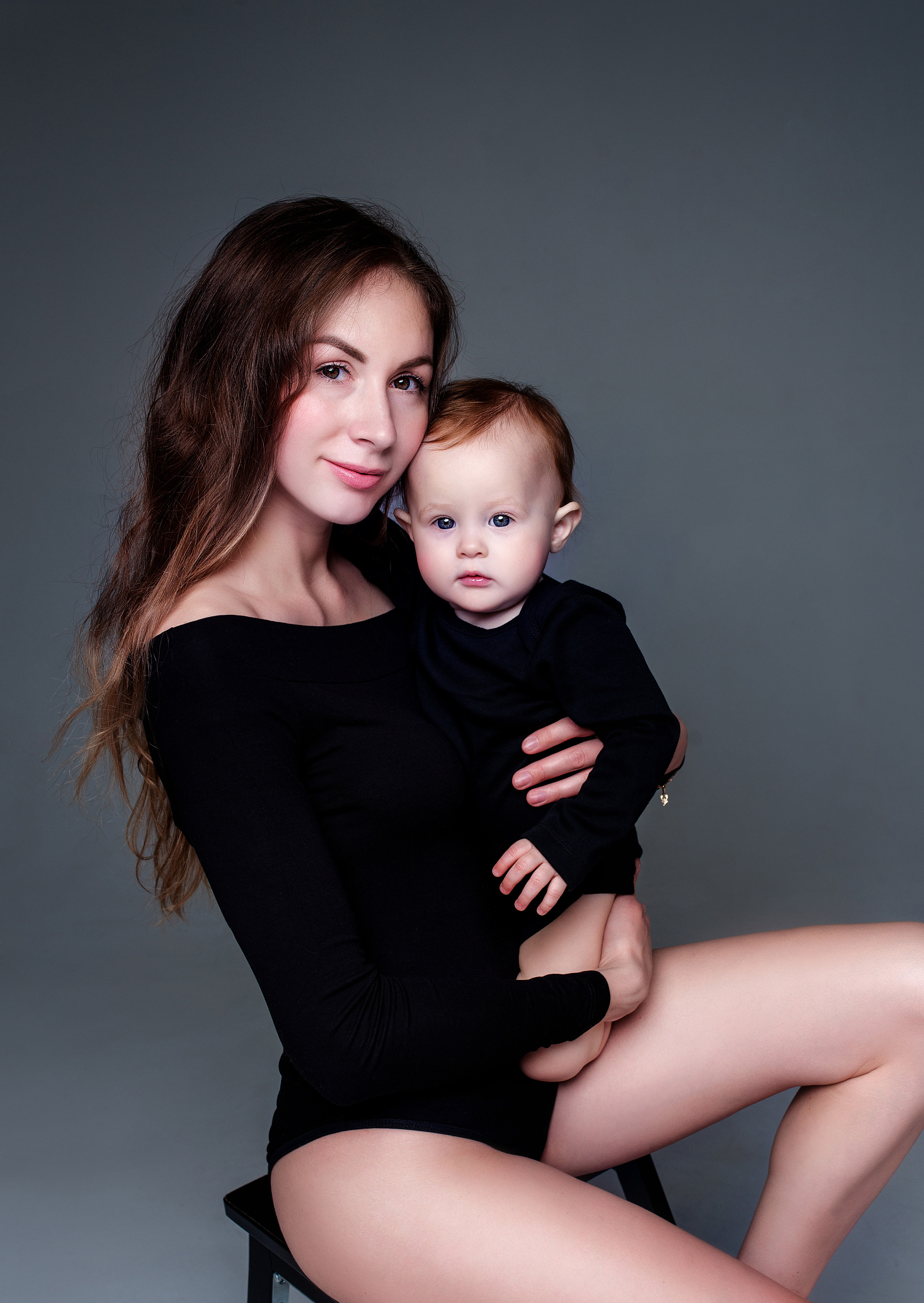 Мама и малыш. Наталья Михайлова Фотограф новорожденных в Ярославле