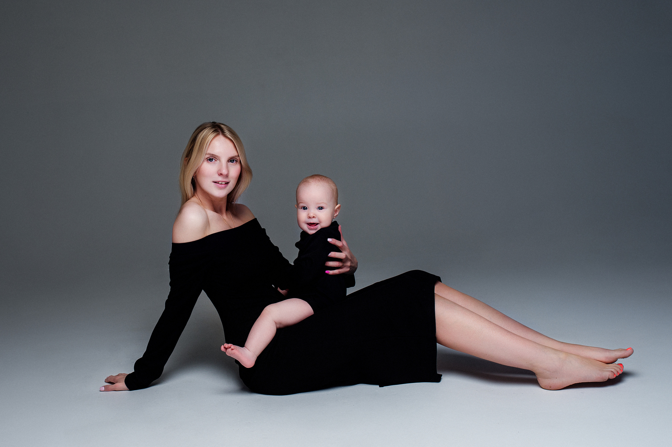 Мама и малыш. Наталья Михайлова Фотограф новорожденных в Ярославле